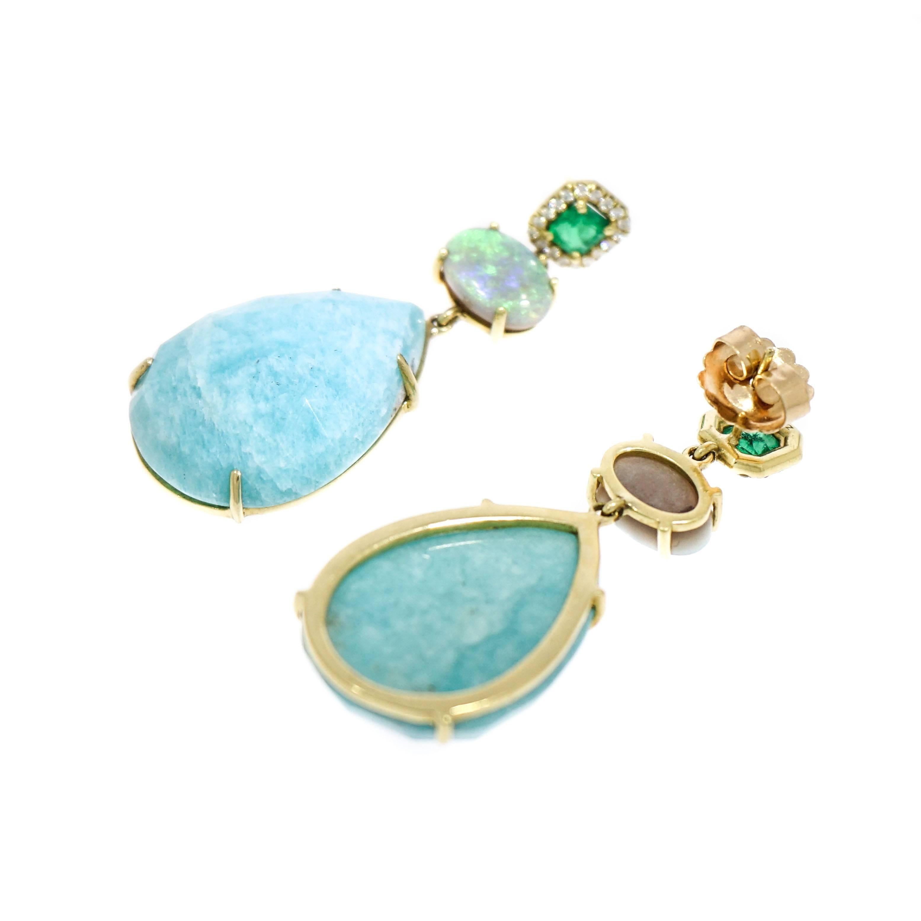 Pastel probably isn't the word that comes to mind when you think of fine jewelry, but the delicate tone of Amazonite is unique. Both for Spring, Summer or anytime you please, this precious pair of earrings will rock!!
Designed in NYC by Lauren K,