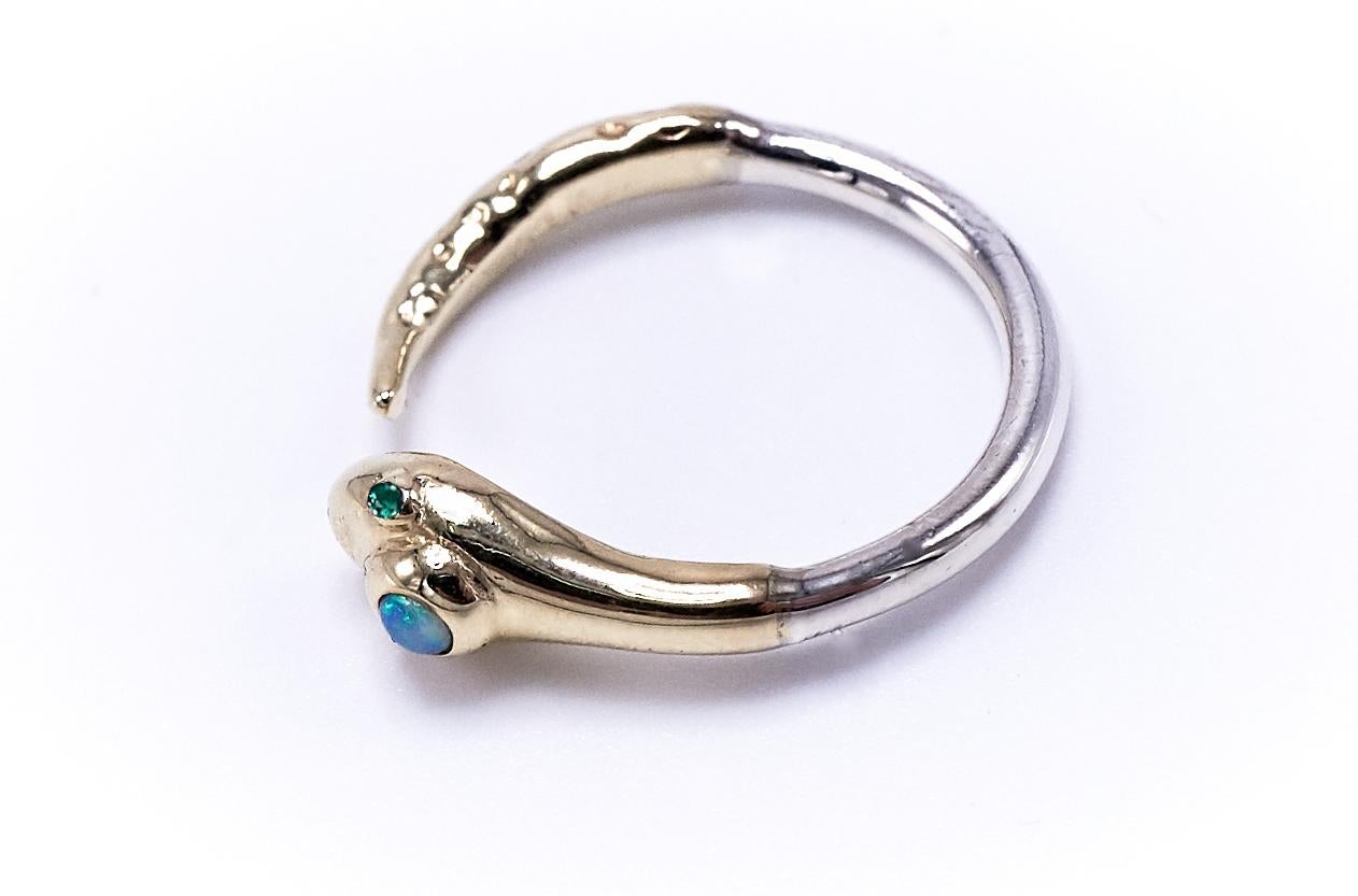 Emerald Opal Snake Ring Gold Cocktail Ring 

Designer: J Dauphin

J DAUPHIN 