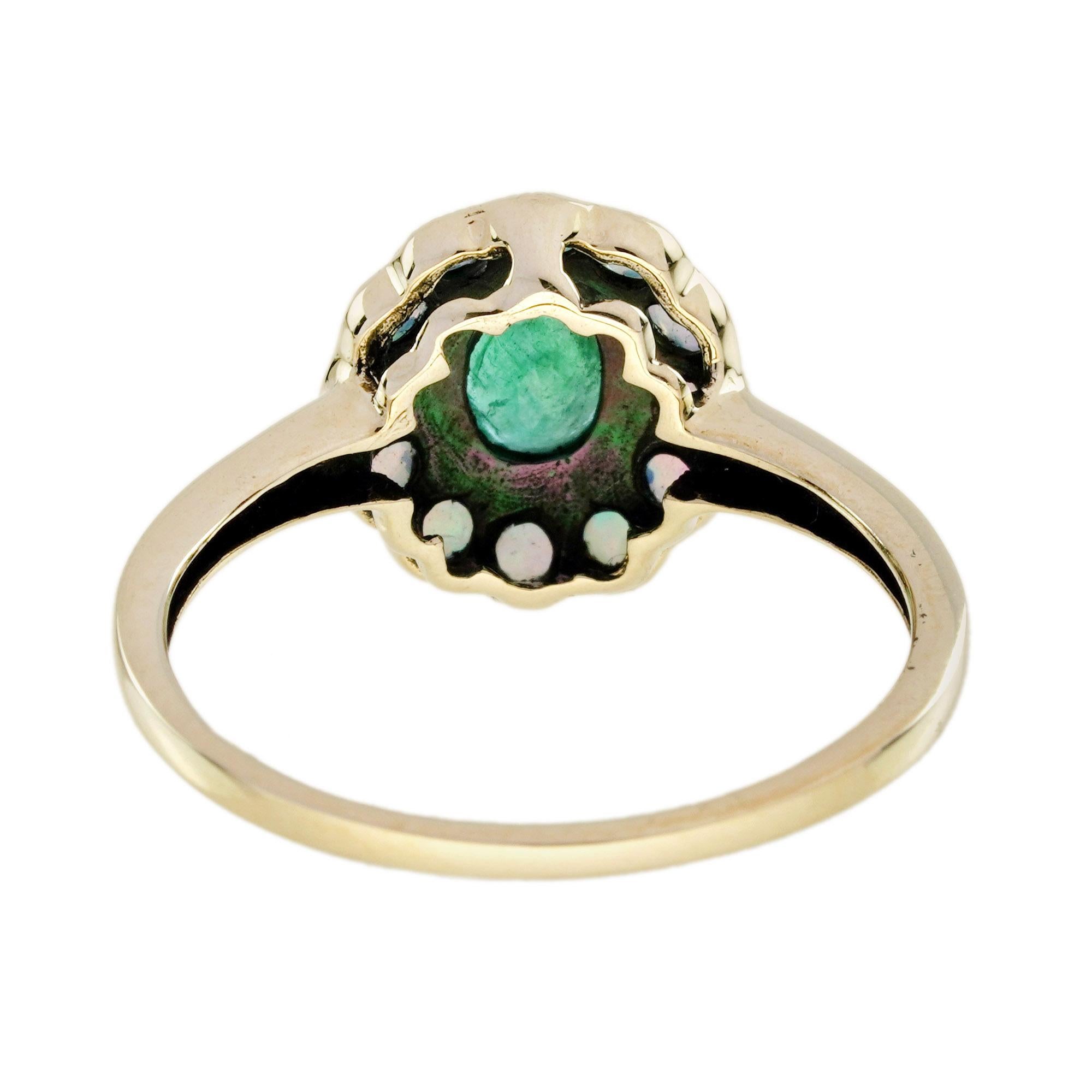 Smaragd & Opal Vintage Style Floral Halo Gelbgold Ring (Ovalschliff) im Angebot