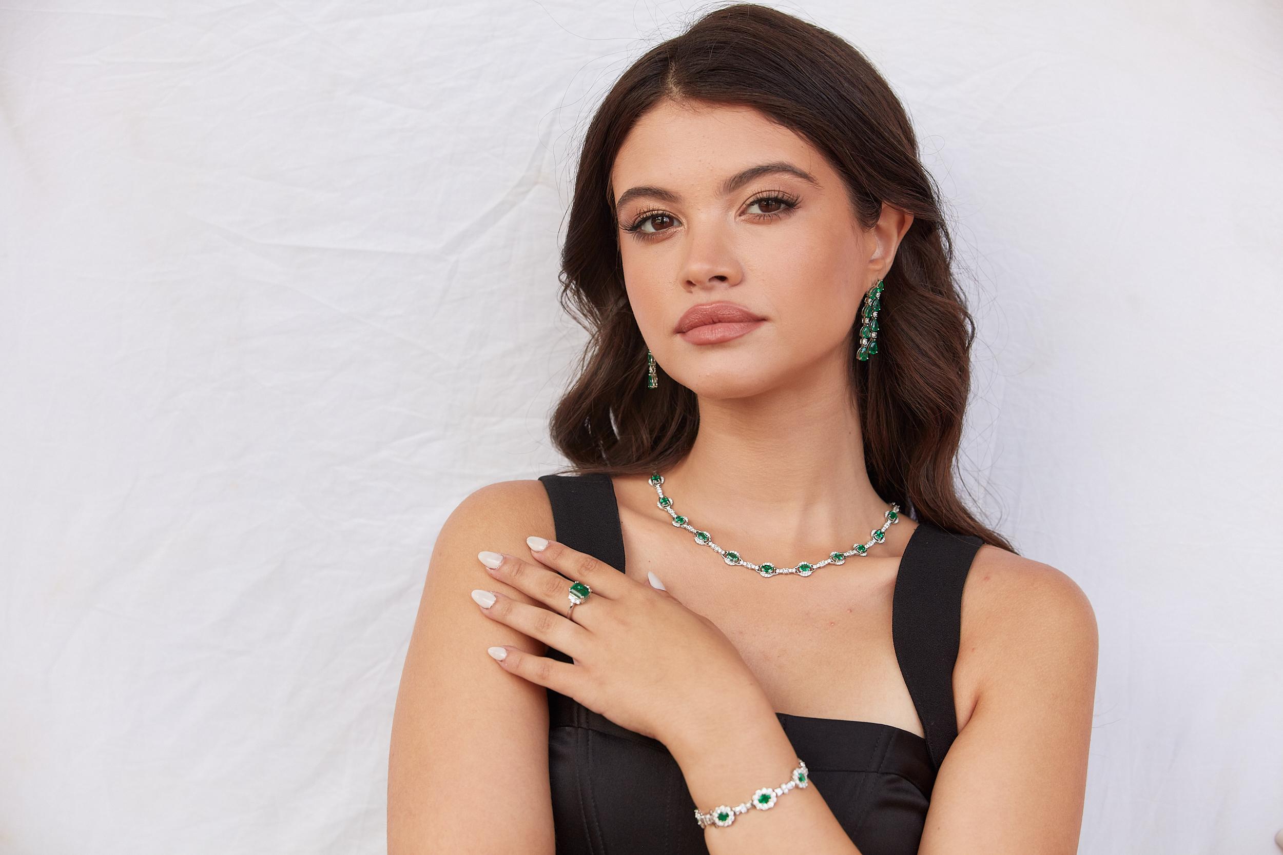 Tresor Beautiful Necklace feature 9.01 total carats of Emerald & 5.58 carats of Diamond. The Necklace is an ode to the luxurious yet classic beauty with sparkly gemstones and feminine hues. Their contemporary and modern design make them perfect and