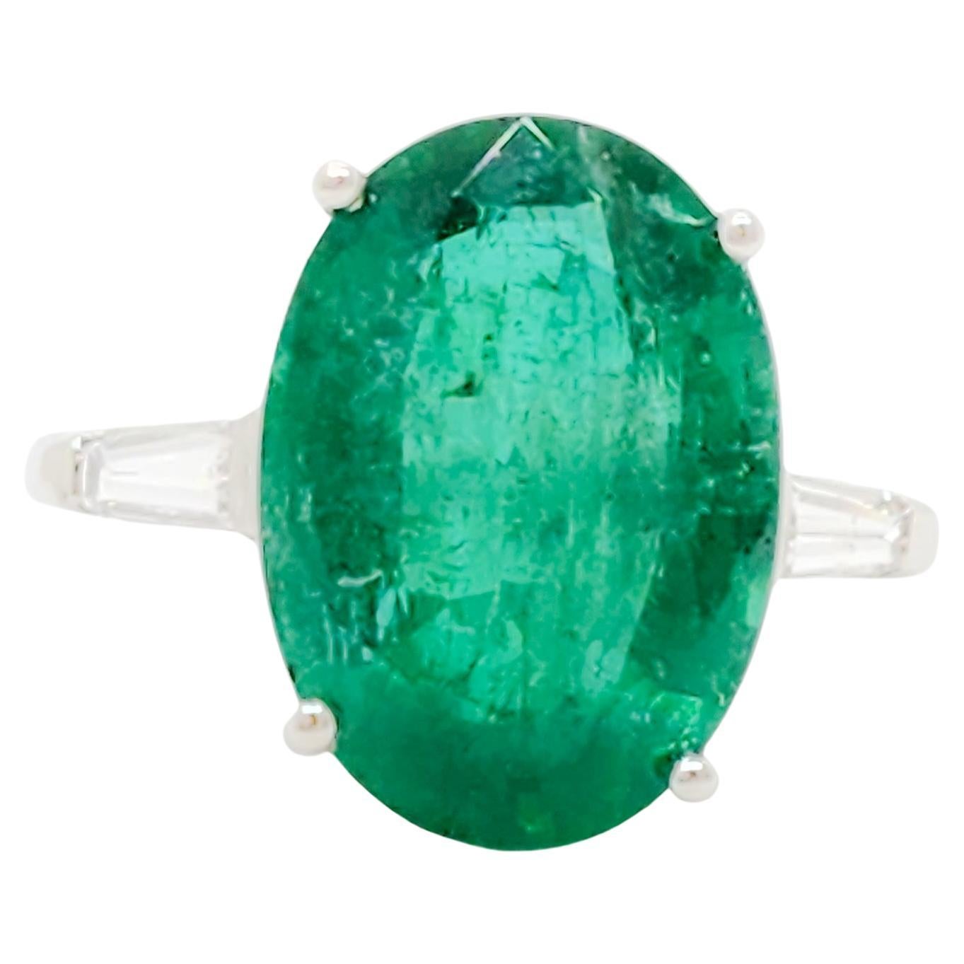 Emerald Oval and White Diamond Cocktail Ring in Platinum For Sale