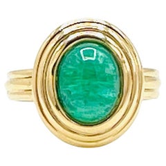 Emerald Oval Cabochon Ring in 18K Yellow Gold