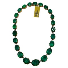 Smaragd Oval East West Halskette in mattem Finish 18K Gelbgold Smaragd Oval East West Halskette in mattem Finish 18K Gelbgold