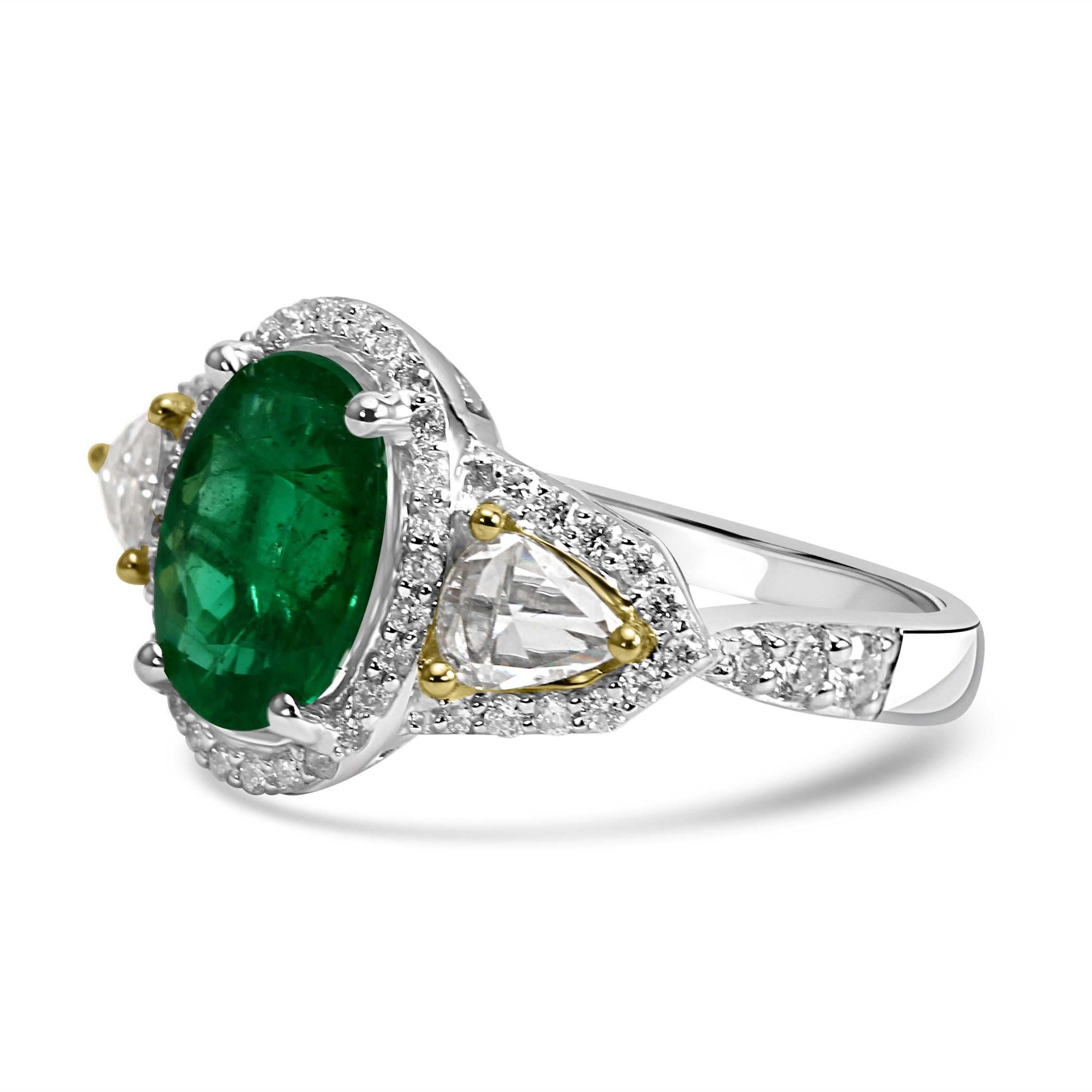 Oval Cut Emerald Oval Diamond Round Pear Engagement Fashion Three-Stone Halo Gold Ring For Sale