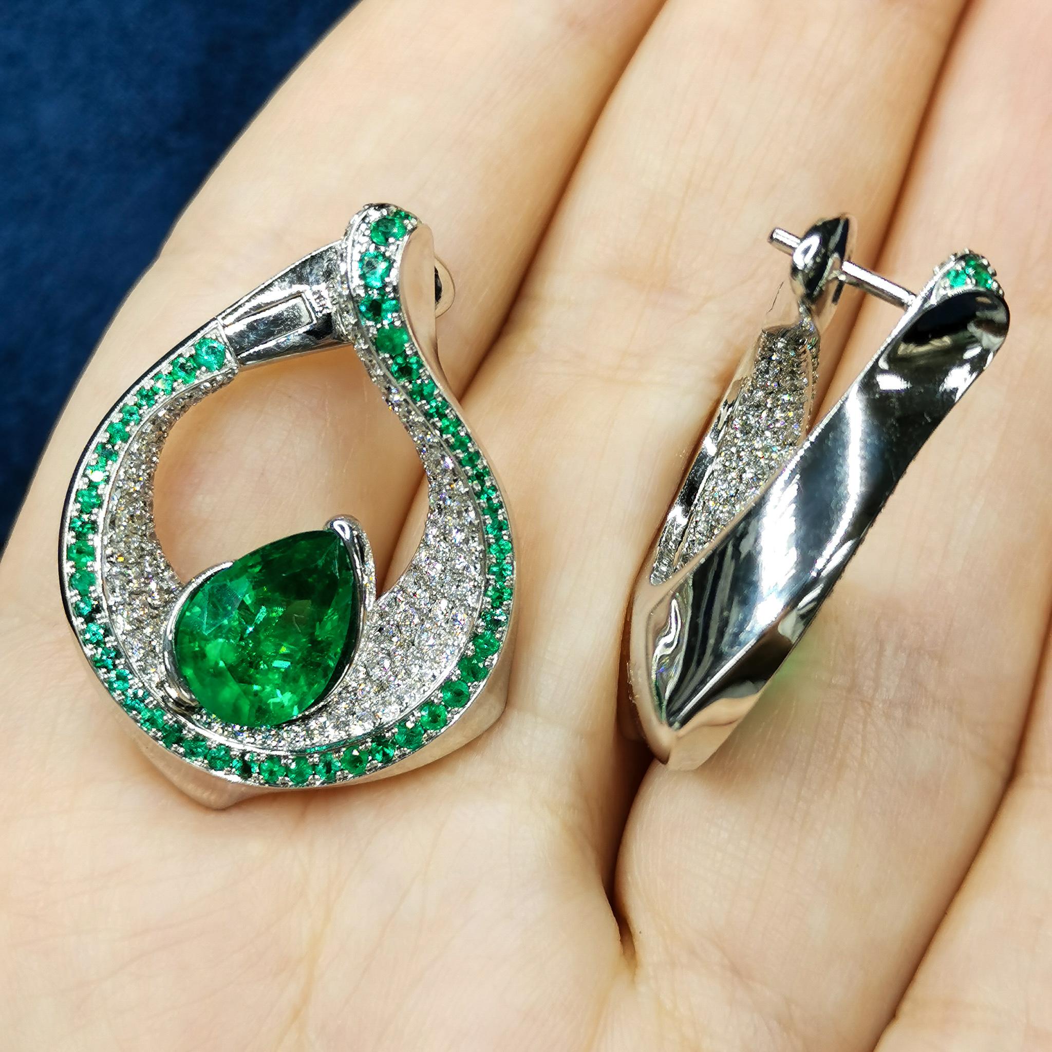 Pear Cut Emerald Pear Shape 4.22 Carat Diamonds Emeralds 18 Karat White Gold Earrings For Sale