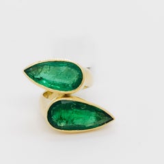 Emerald Pear Shape Bypass Ring in 18k Yellow Gold