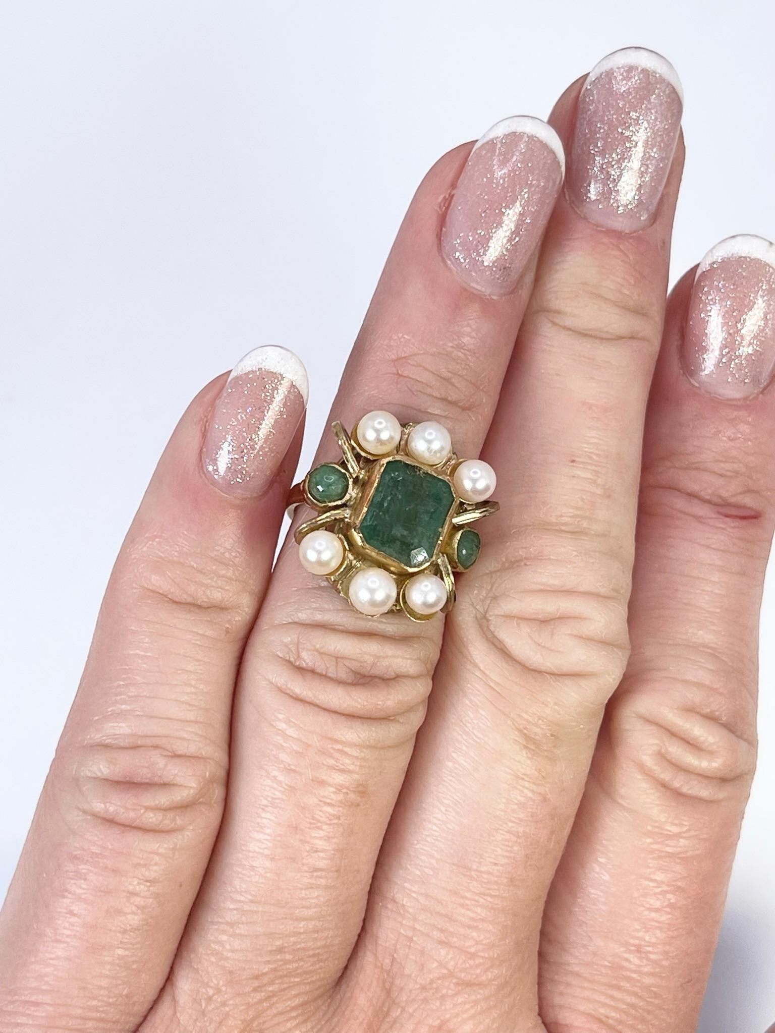 Art Nouveau Emerald & Pearl Cocktail Ring Handmade Old Age Unknown 14KT Yellow Gold For Sale