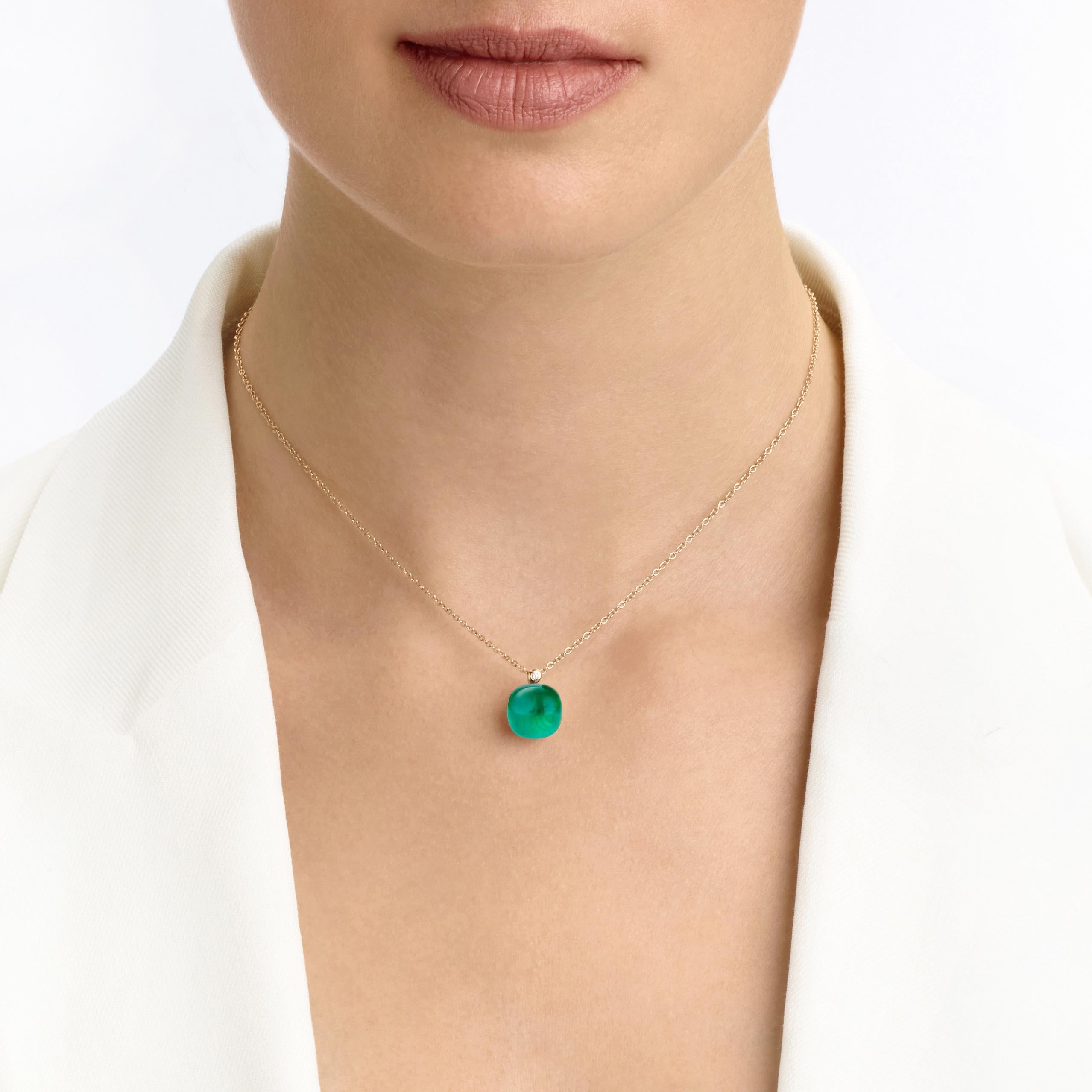 We are proud of our flagship collection: Mini Sweety. 
Mini Sweety pendant in 18kt pink gold with Emerald and a signature diamond (0,01 ct)

Reference: 20H34Rcrsmermp/42
Stone combination: Emerald
Cabochon: 10mm
Color gold: pink
Diamond: 0,01