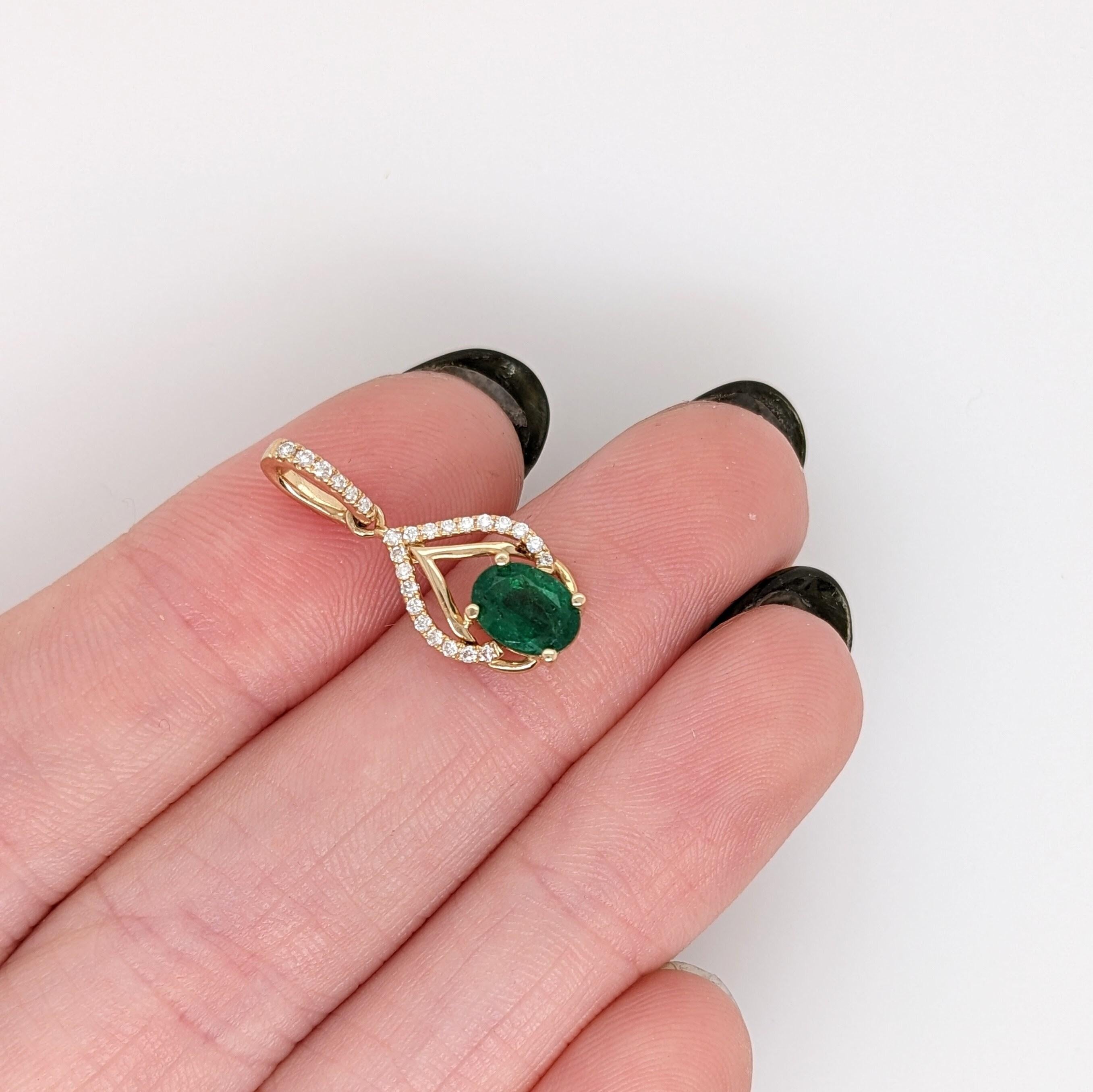Emerald Pendant w Earth Mined Diamonds in Solid 14K Yellow Gold Oval 7x5mm For Sale 1