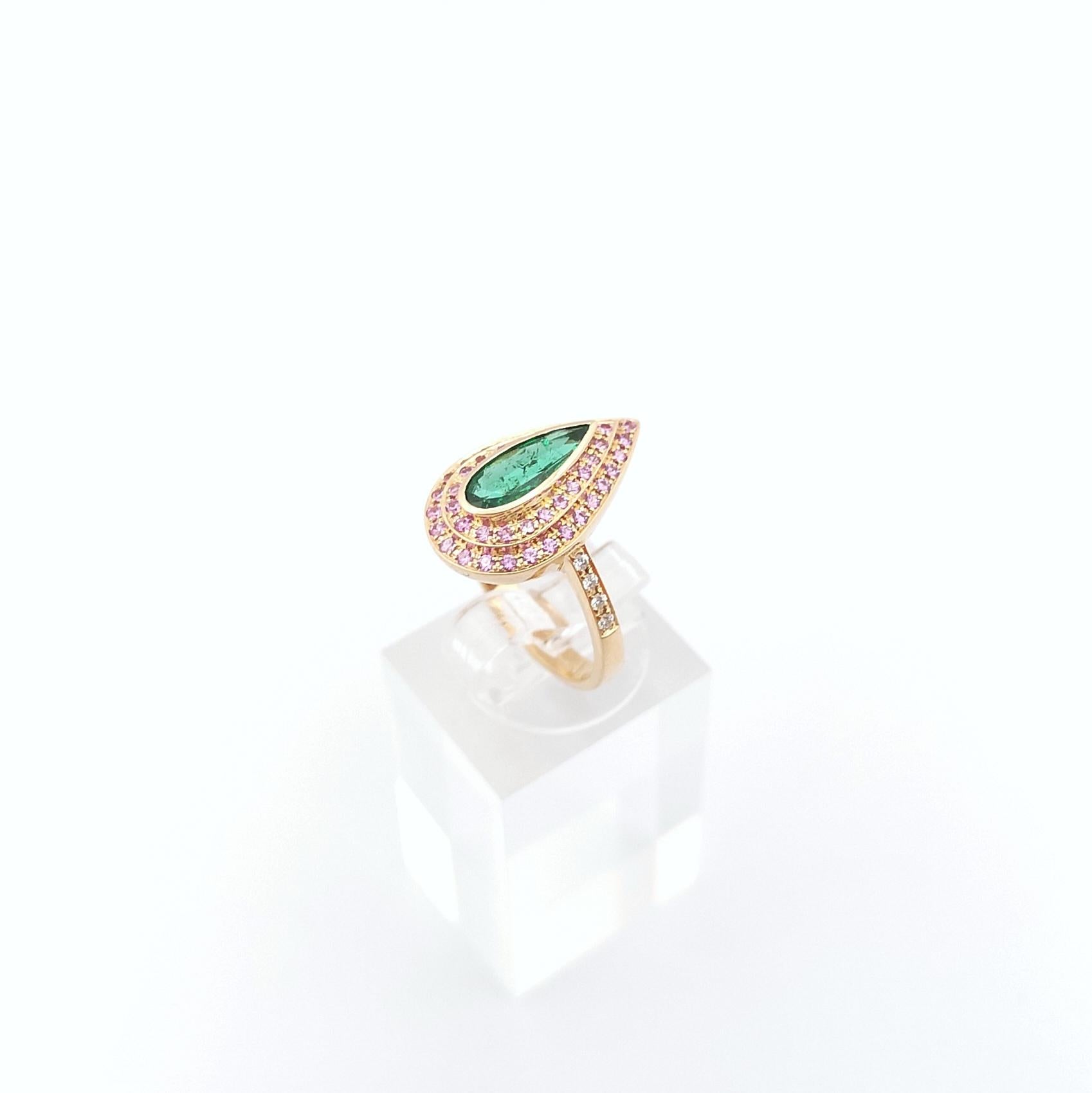 Emerald, Pink Sapphire and Diamond Ring set in 18K Rose Gold Settings For Sale 7