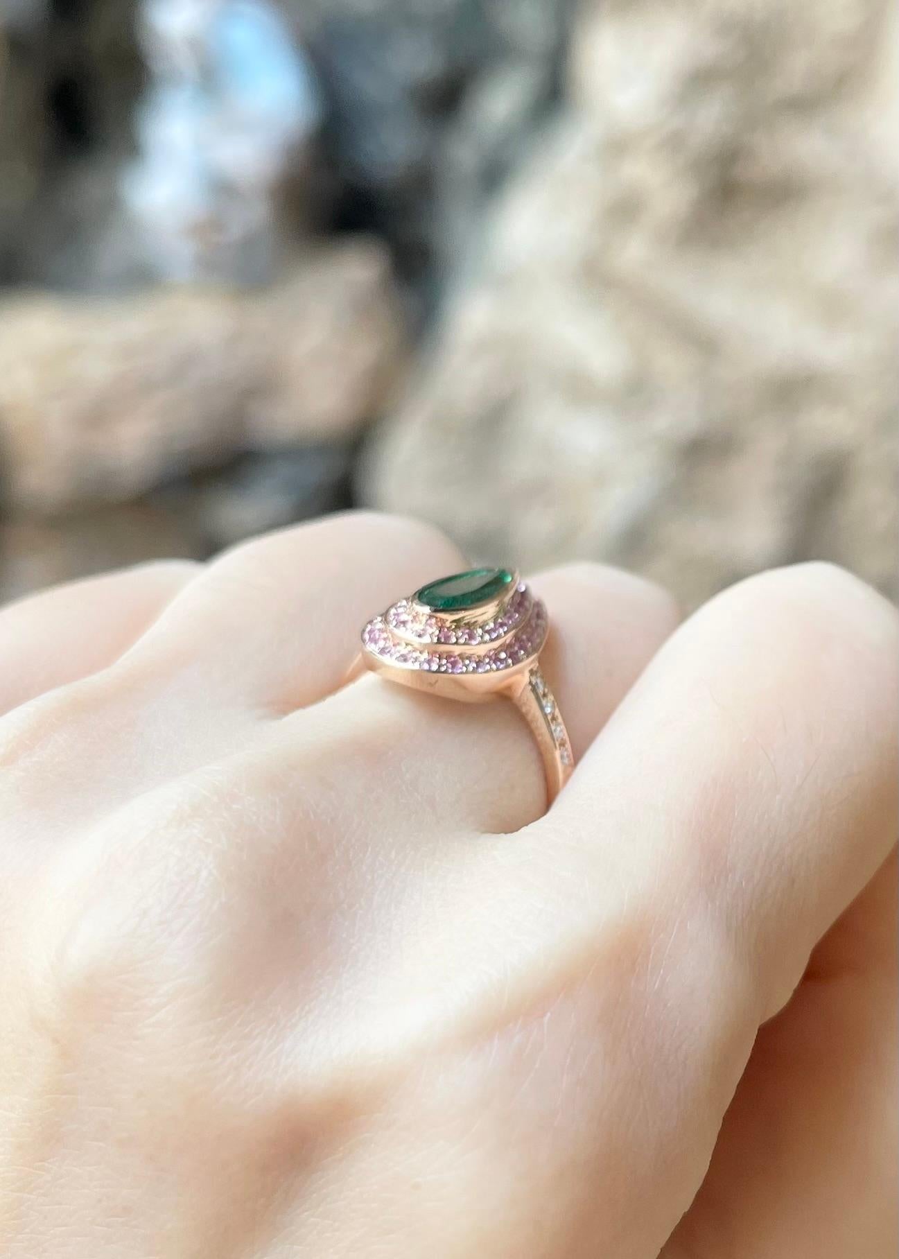 Women's Emerald, Pink Sapphire and Diamond Ring set in 18K Rose Gold Settings For Sale