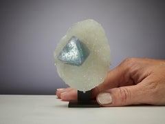 Smaragd Pyramide weißer Quarz Dekoratives Objekt Tischplatte