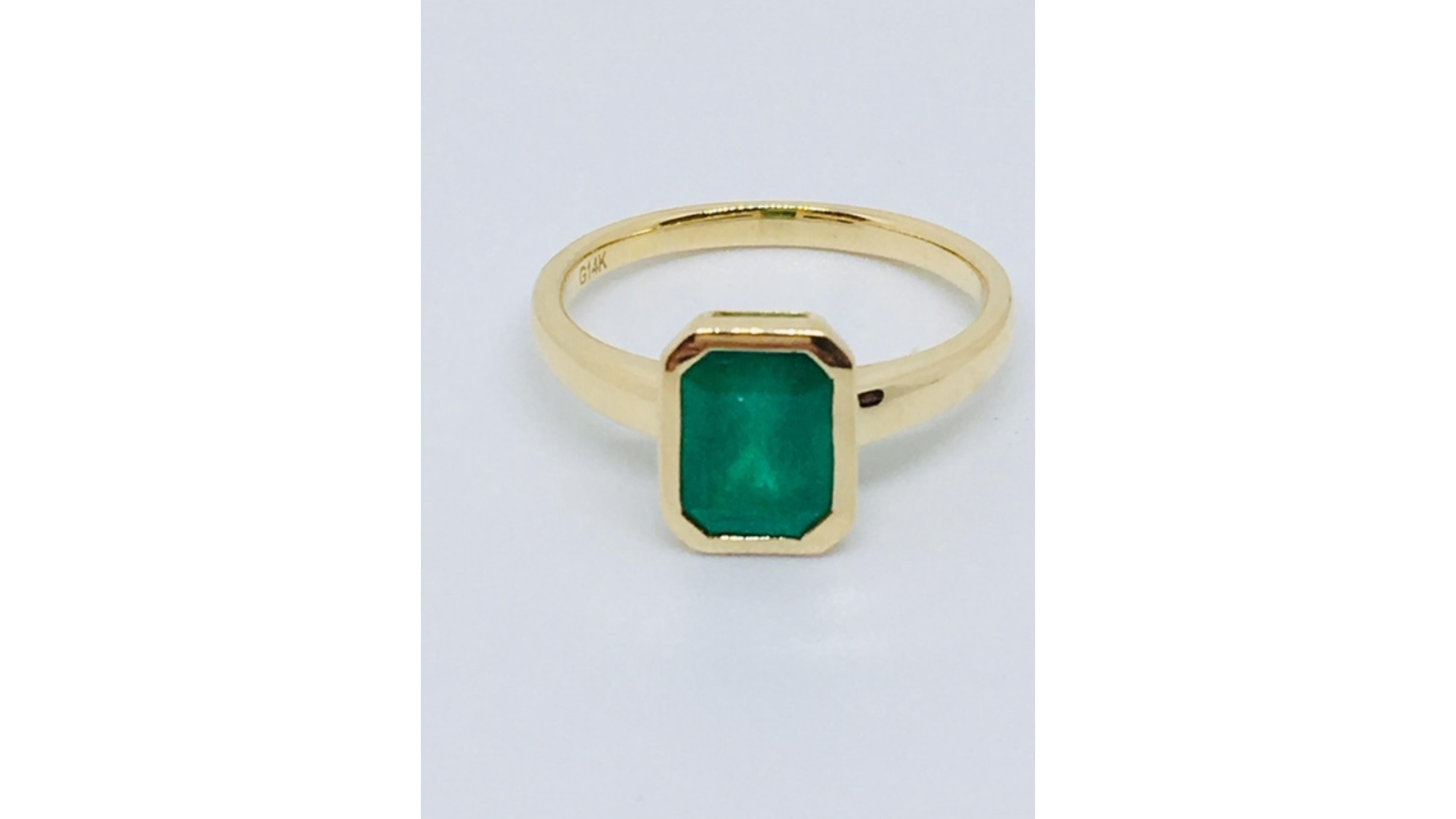 Emerald Cut Emerald Ring 14K Yellow Gold For Sale