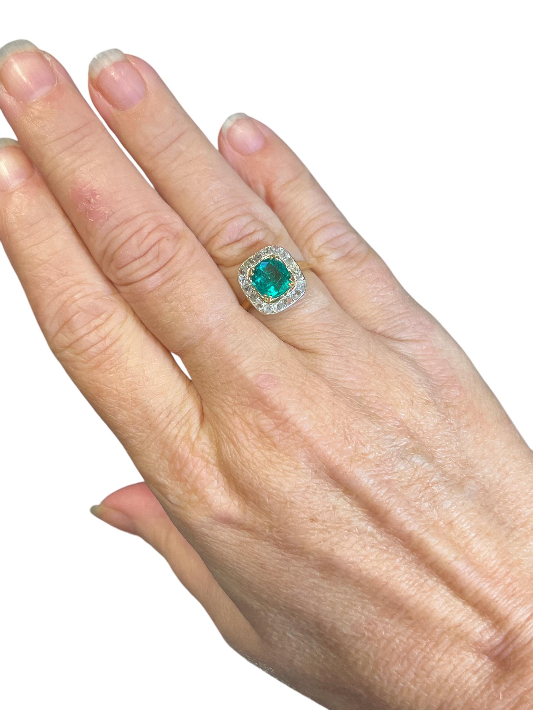 Anillo esmeralda 1,83 quilates diamantes pavé certificados talla 