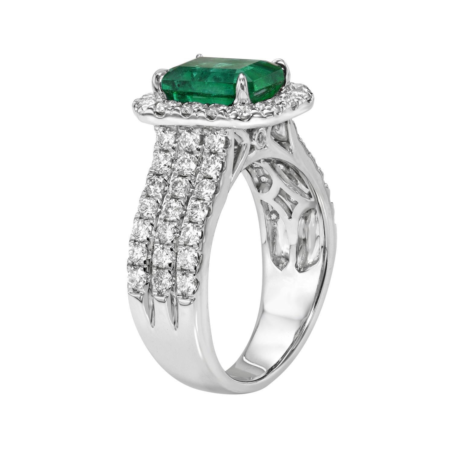 Marvelous 18K white gold ring set with a 2.05 carat Emerald-Cut Emerald, decorated with round brilliant diamonds, F-G/VS, totaling 1.35 carats.
Ring size 6.5. Resizing is complementary upon request.
Returns are accepted and paid by us within 7 days