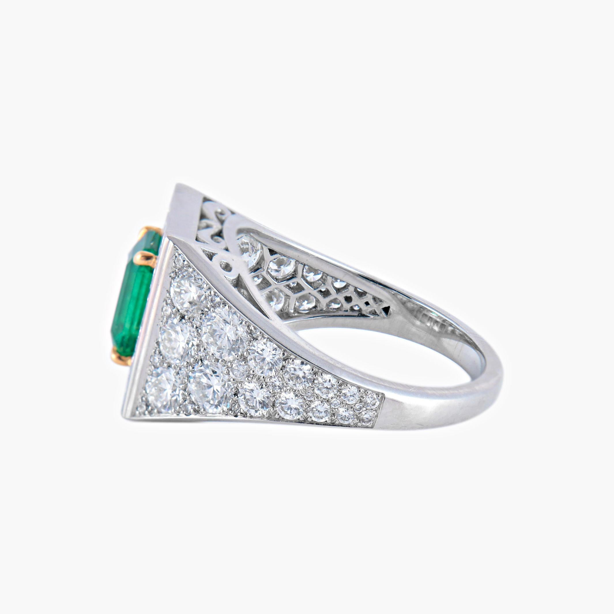 Art Deco Emerald Ring, Art-Deco Style