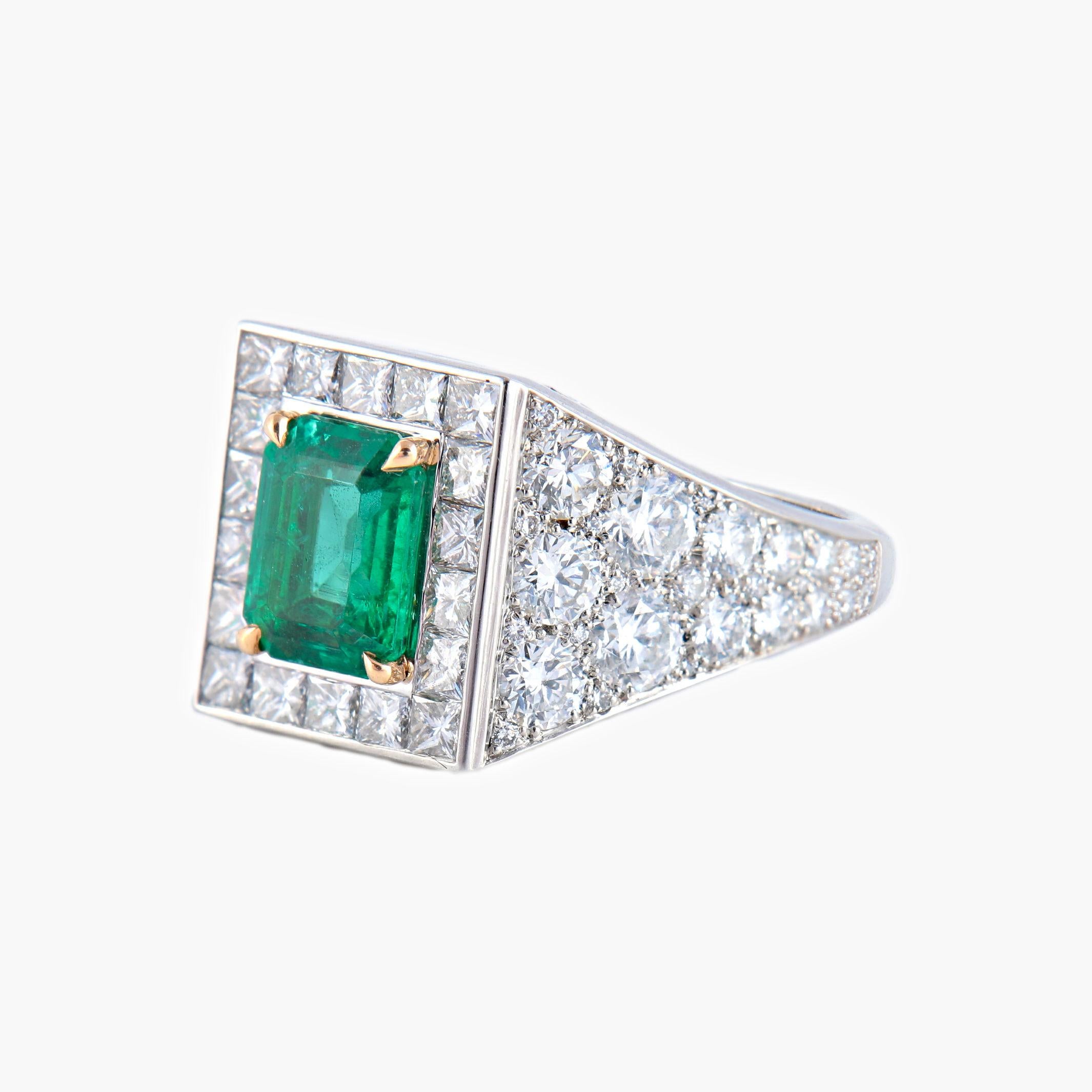 Emerald Ring, Art-Deco Style In New Condition In PARIS, FR