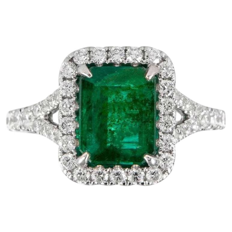Smaragd Ring Diamant Halo Einstellung 3,2 Karat 18K Weißgold