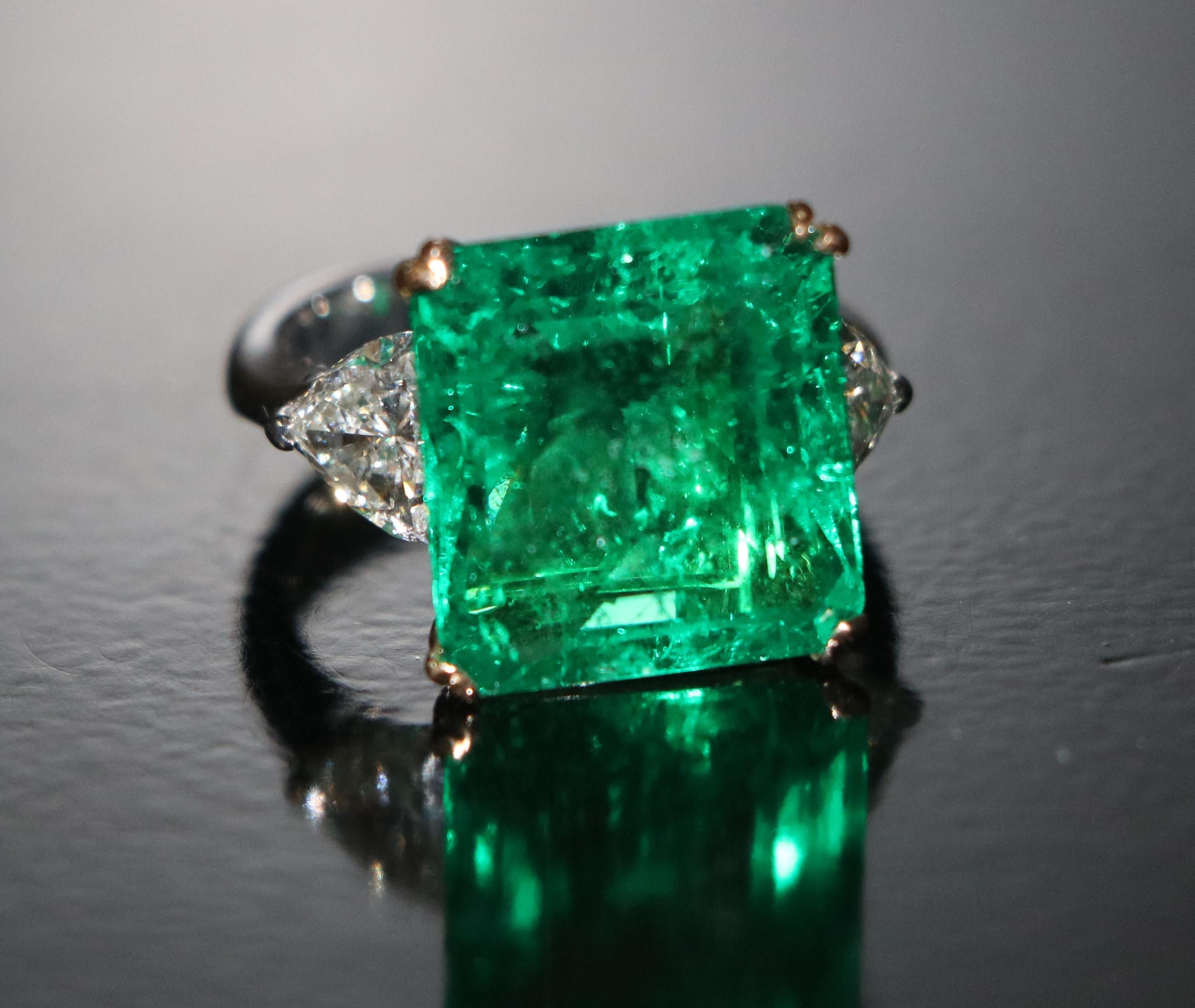 Emerald ring For Sale 1