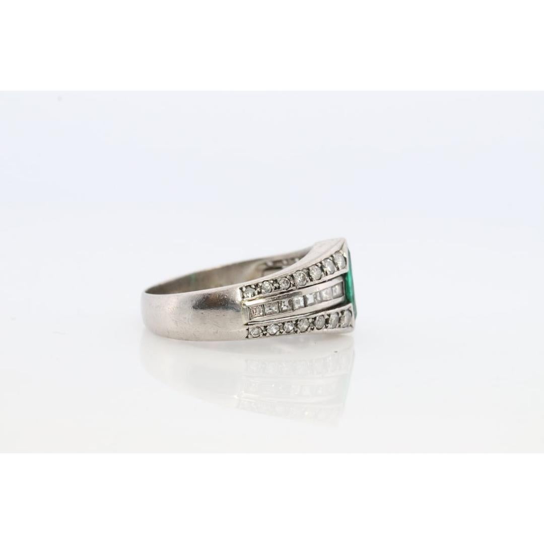 Women's Emerald Ring. Genuine Emerald and Diamond Platinum Ring. PT900 Plat Marquise For Sale
