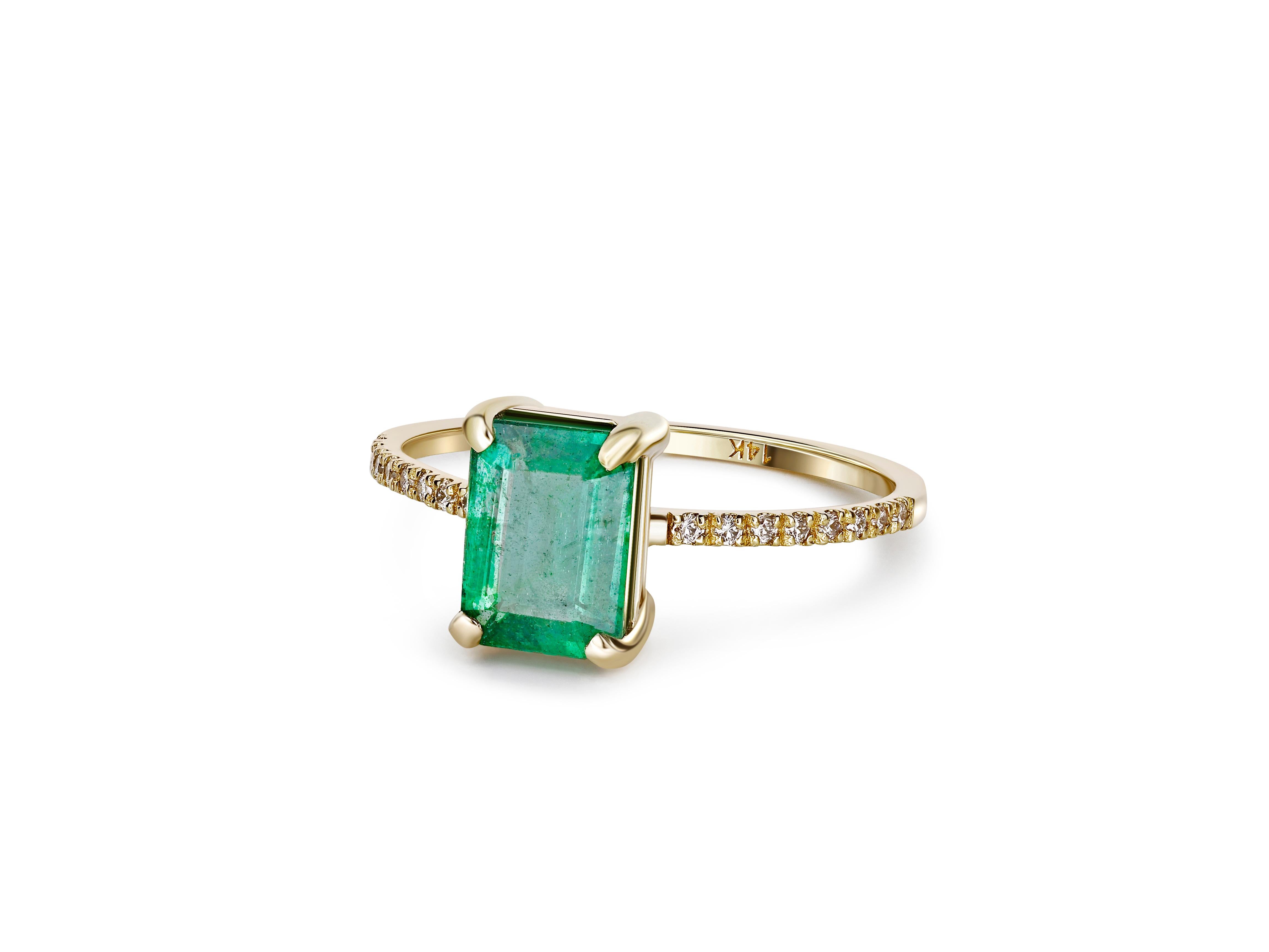 For Sale:  Emerald ring in 14 karat gold. Octagon emerald ring. May birthstone emerald ring 5