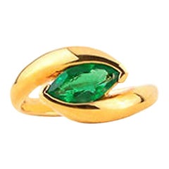 Emerald Ring in 18 Karat Yellow Gold