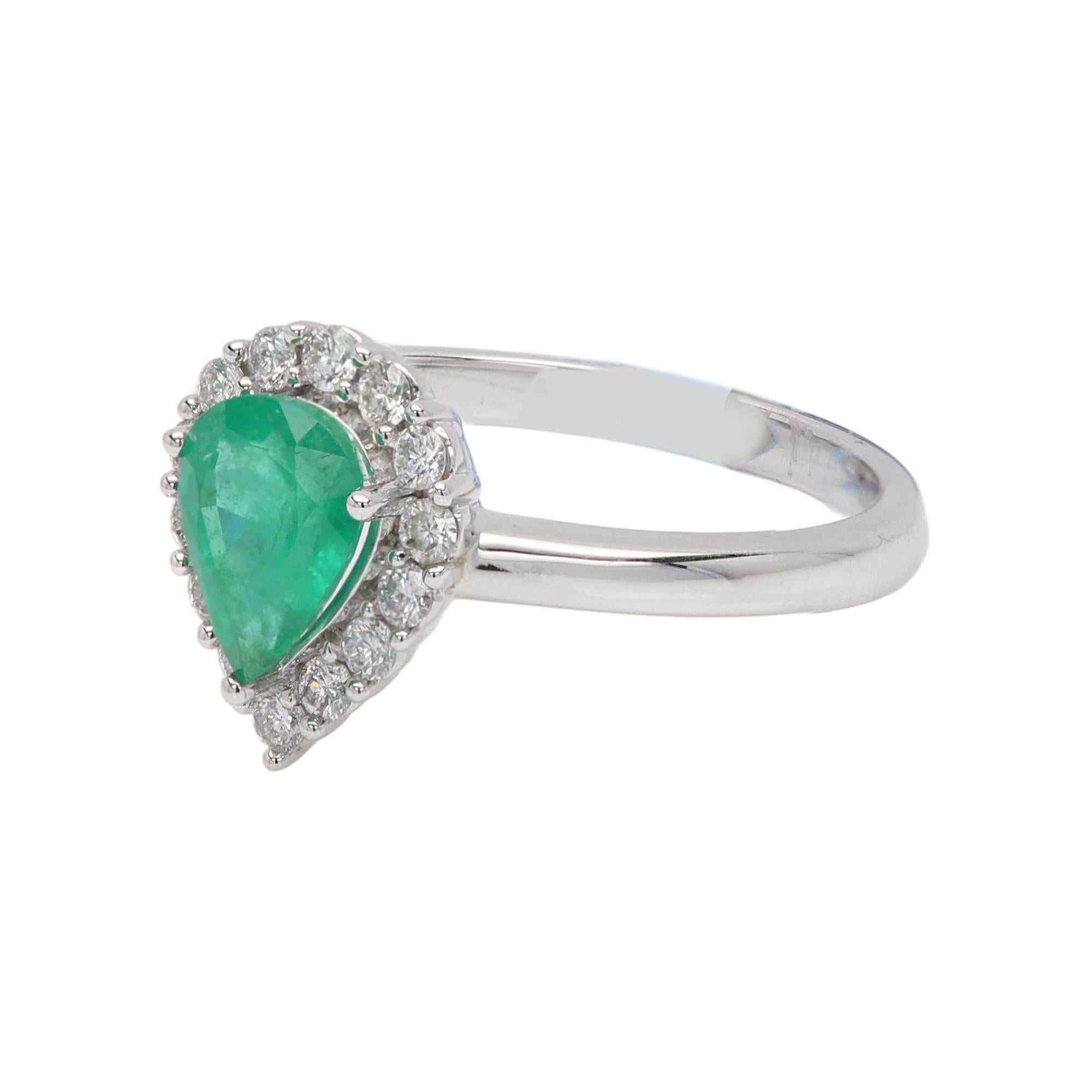 Smaragd Ring Natürliche Diamanten 14 Karat Weißgold Birnenform 8x6 (Tropfenschliff) im Angebot