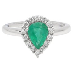 Emerald Ring Natural Diamonds 14 Karat White Gold Pear shape 8x6