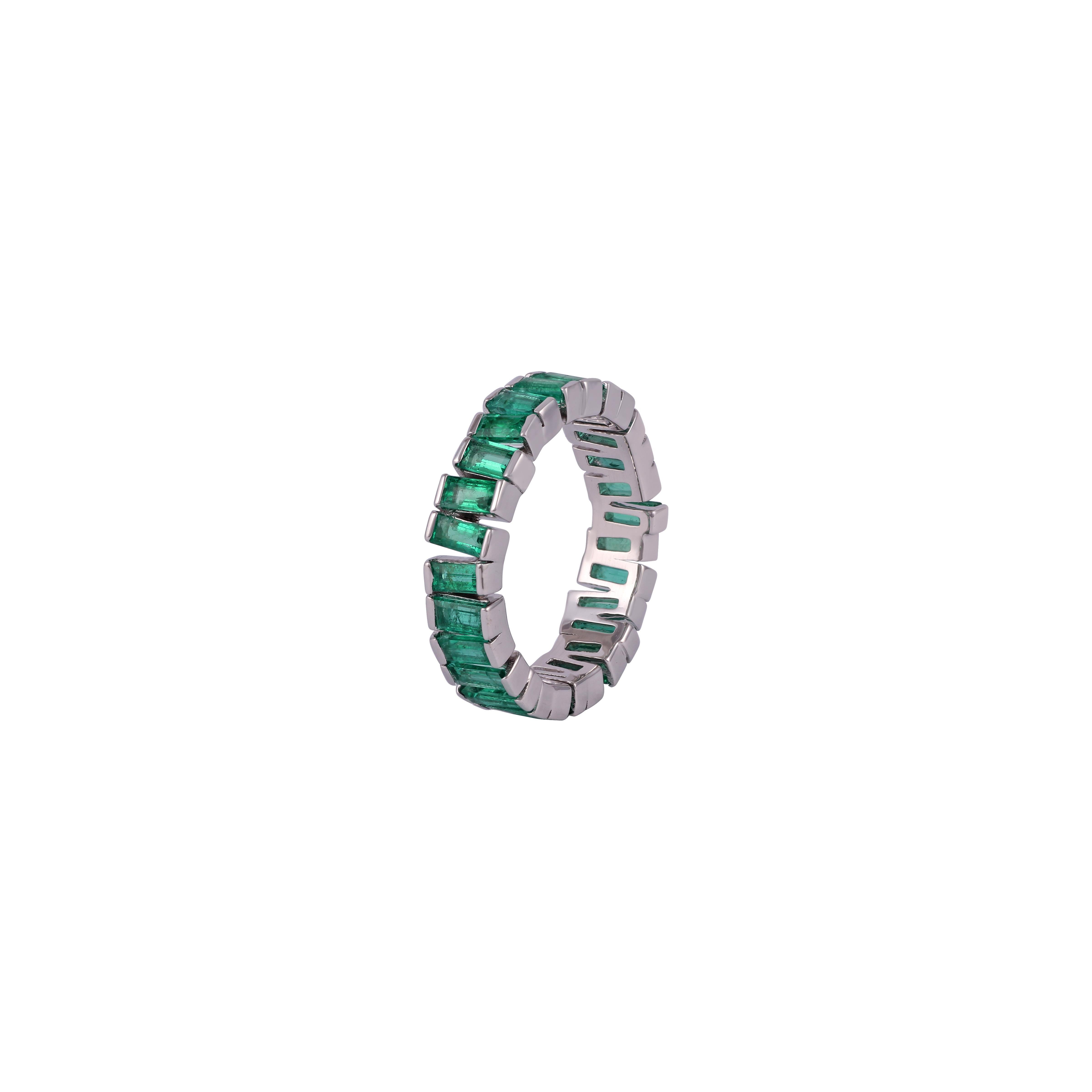Its an exclusive band style ring studded in 18k white gold with 27 pieces baguette shaped emerald weight 2.73 carat, this entire ring studded in 18k white gold weight 4.45 grams, ring size can be change as per the requirement, its an elegant &