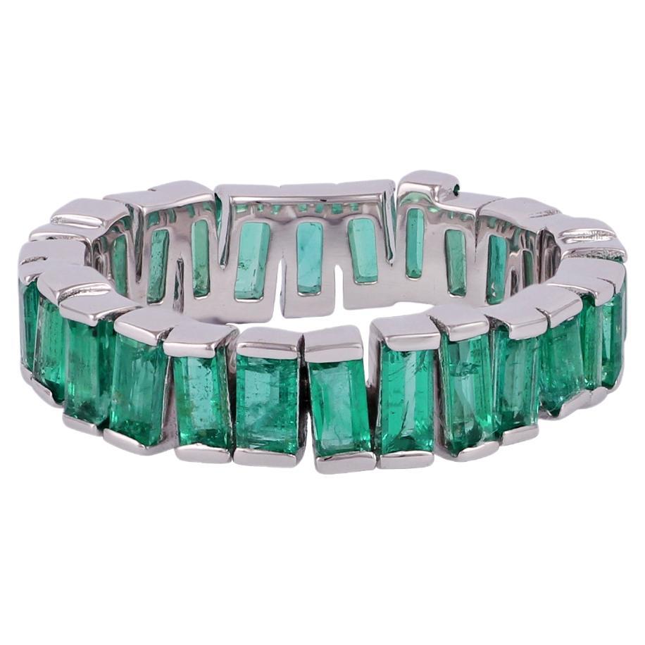 Emerald Ring Studded in 18K White Gold