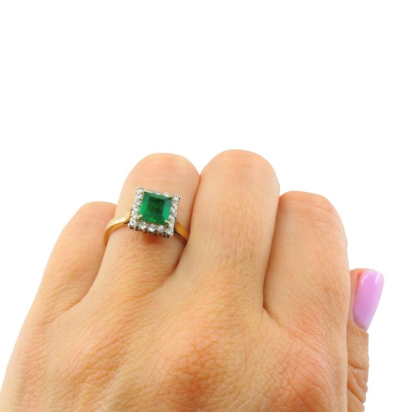 Smaragd-Ring Vintage 14k Gold Diamant (Smaragdschliff) im Angebot