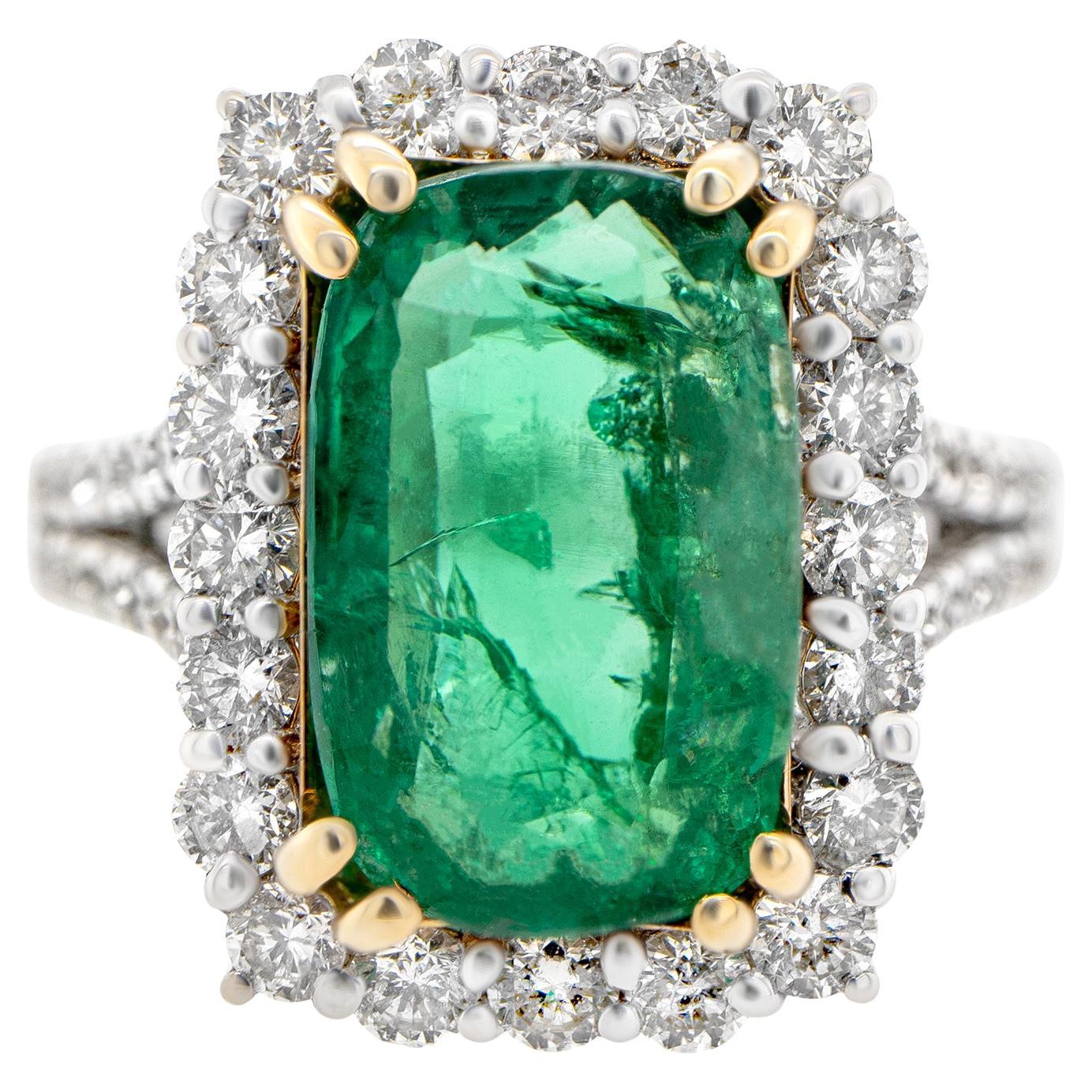Emerald Ring With Diamond Halo Setting 5.12 Carats 18K Gold For Sale