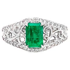 Emerald Ring With Diamonds 1.63 Carats 18K White Gold