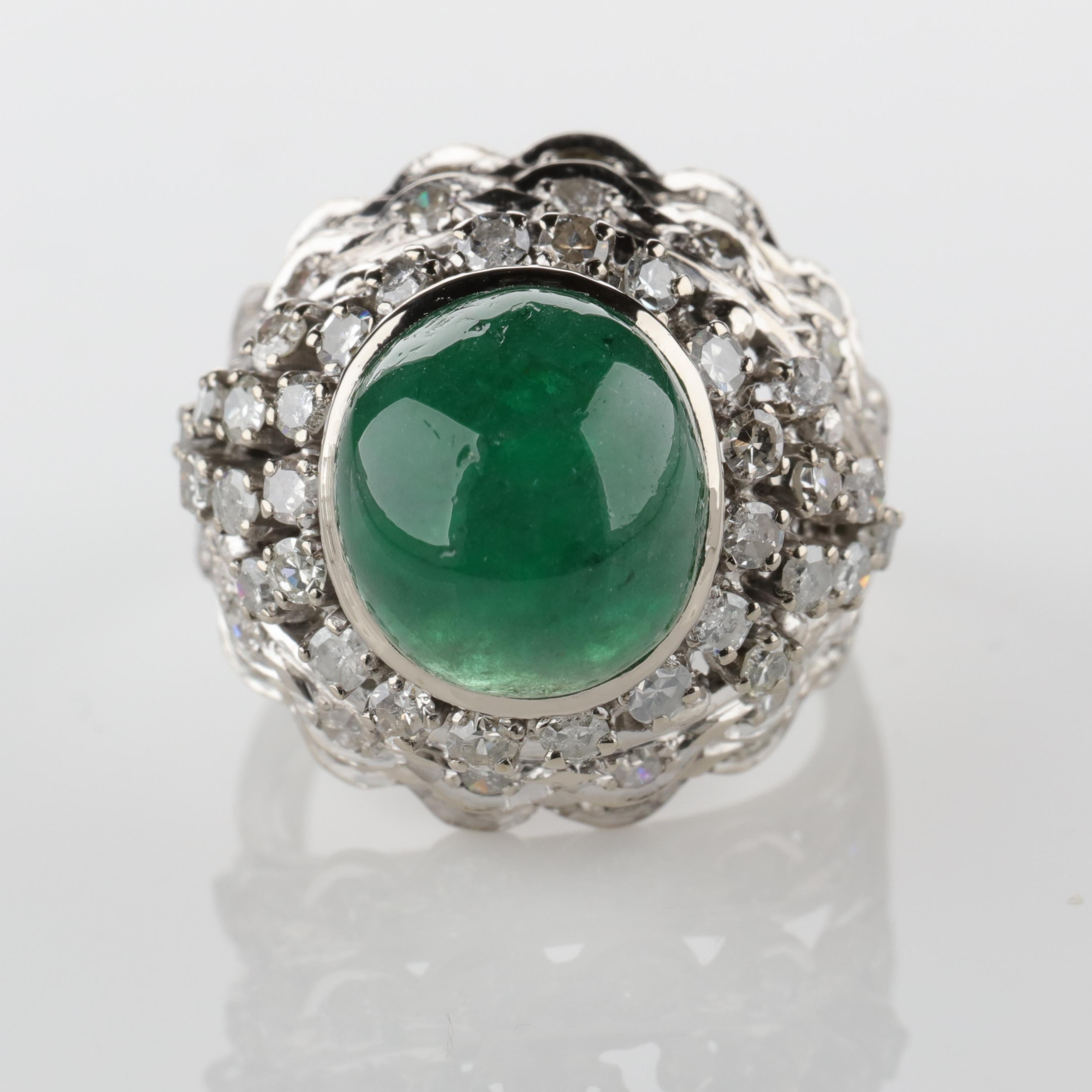Emerald Ring with Diamonds Retro Era 2