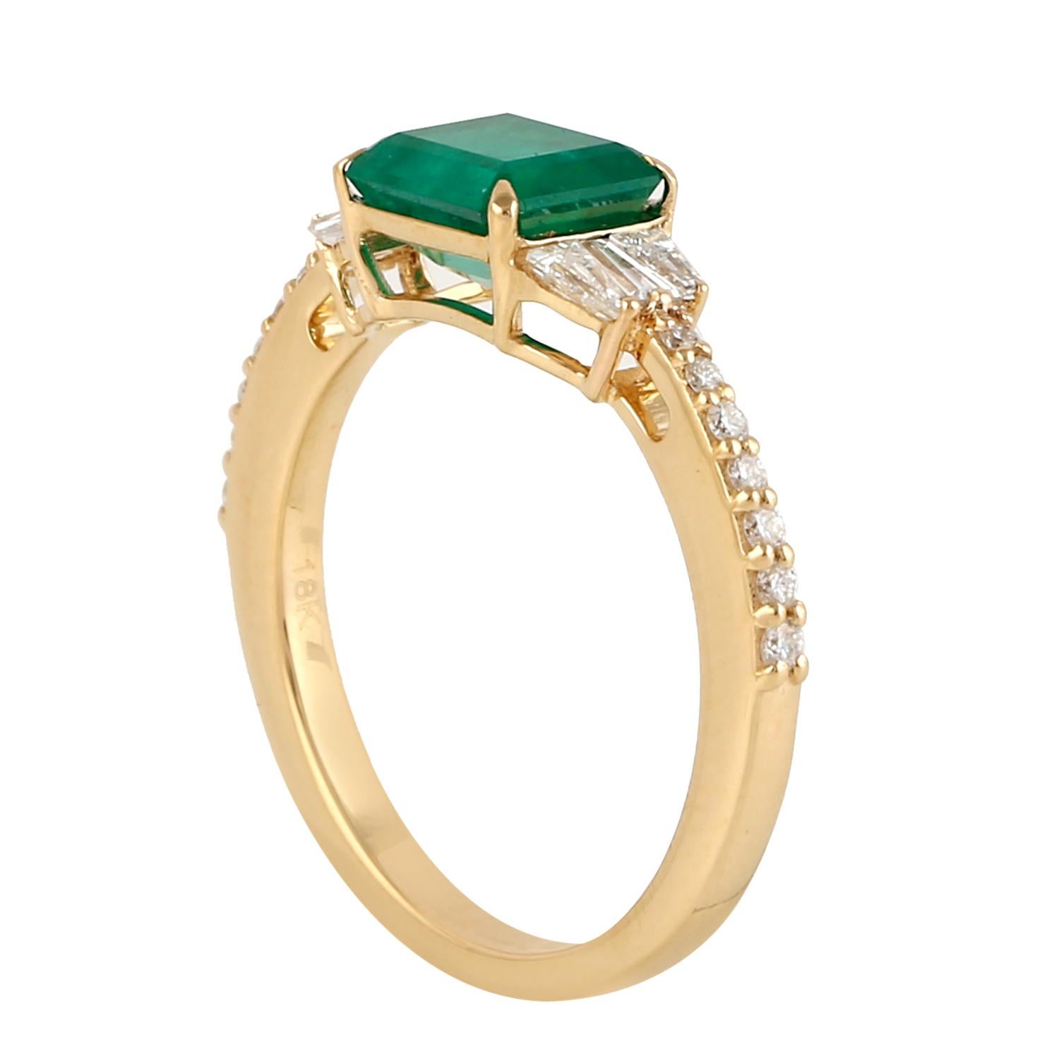 Artisan Emerald Ring with Pave Diamonds Made in 18k Yellow Gold For Sale