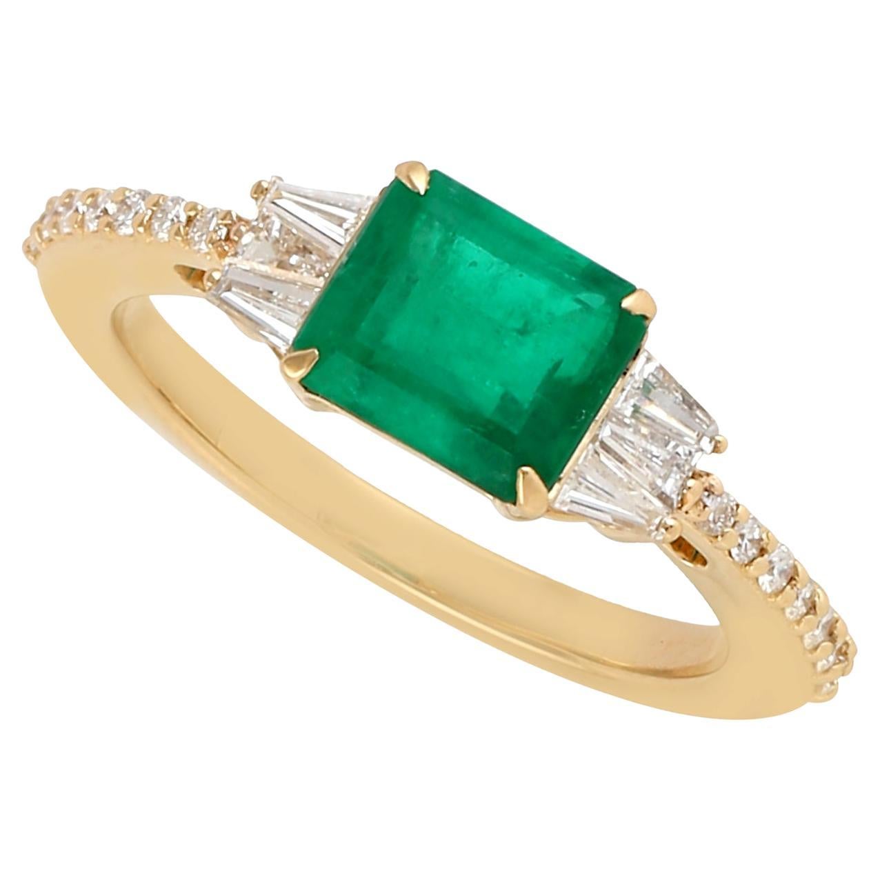Emerald Ring with Pave Diamonds Made in 18k Yellow Gold For Sale