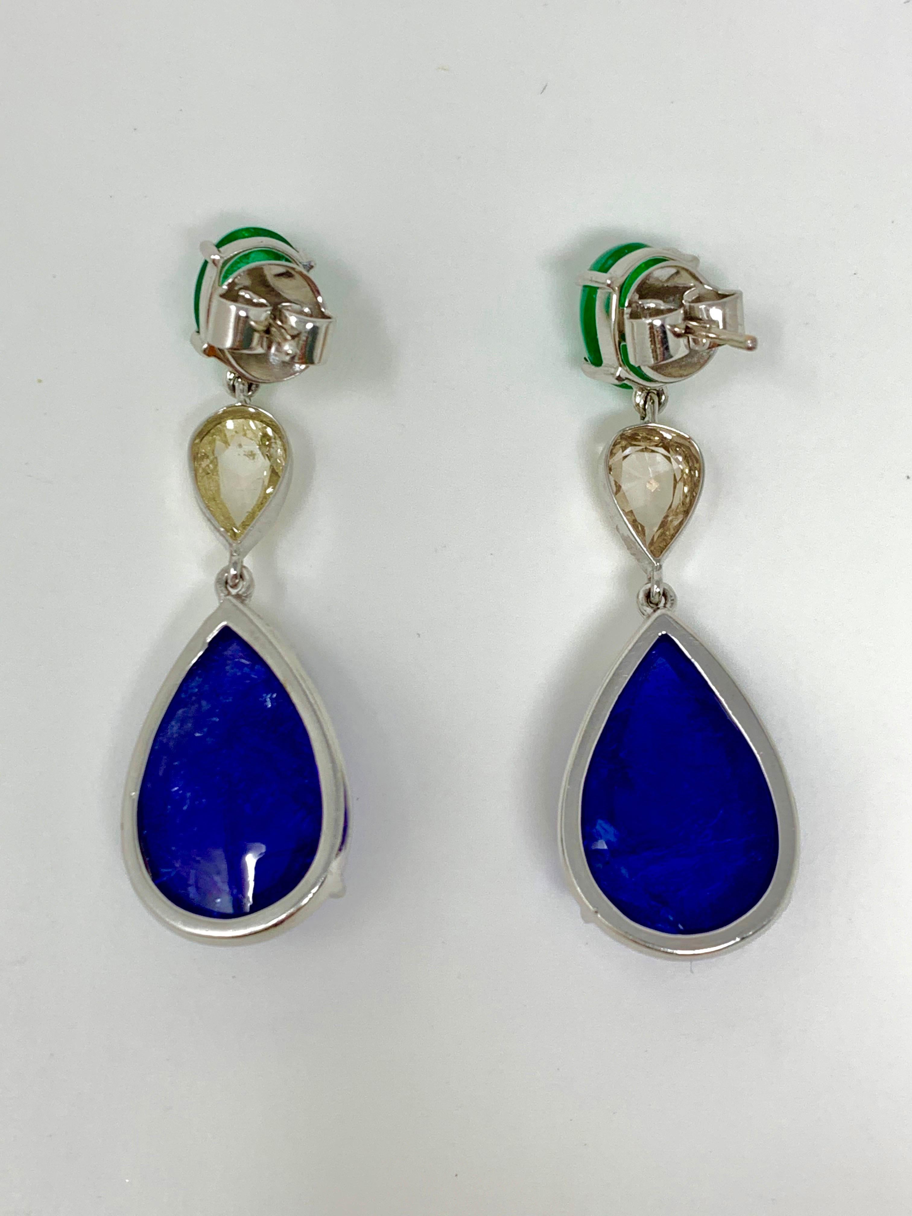 Emerald, Rose Cut Diamond and Tanzanite Chandelier Earrings in 18 Karat Gold In New Condition For Sale In New York, NY