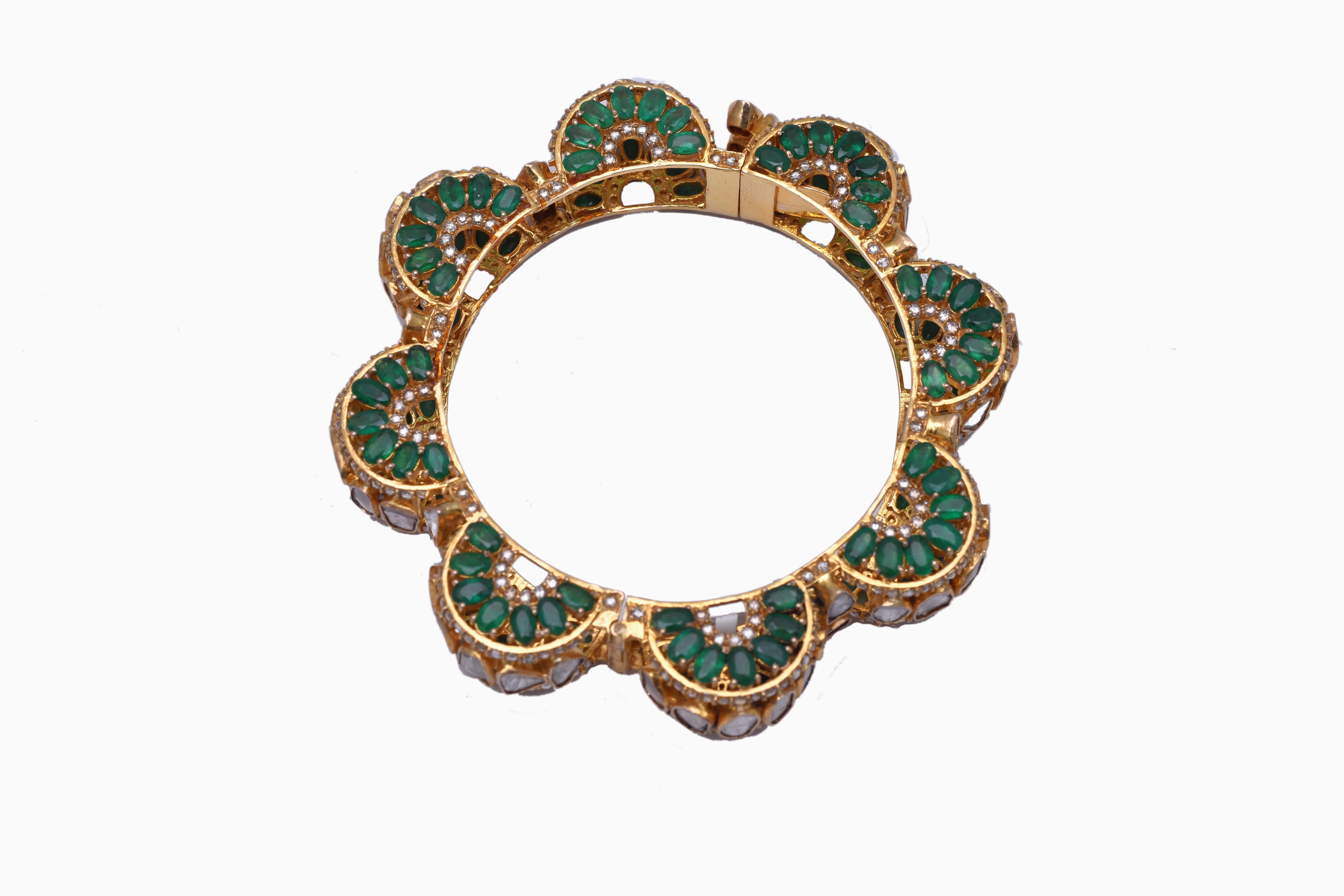 Emerald rosecut and polki gold 14k bracelet