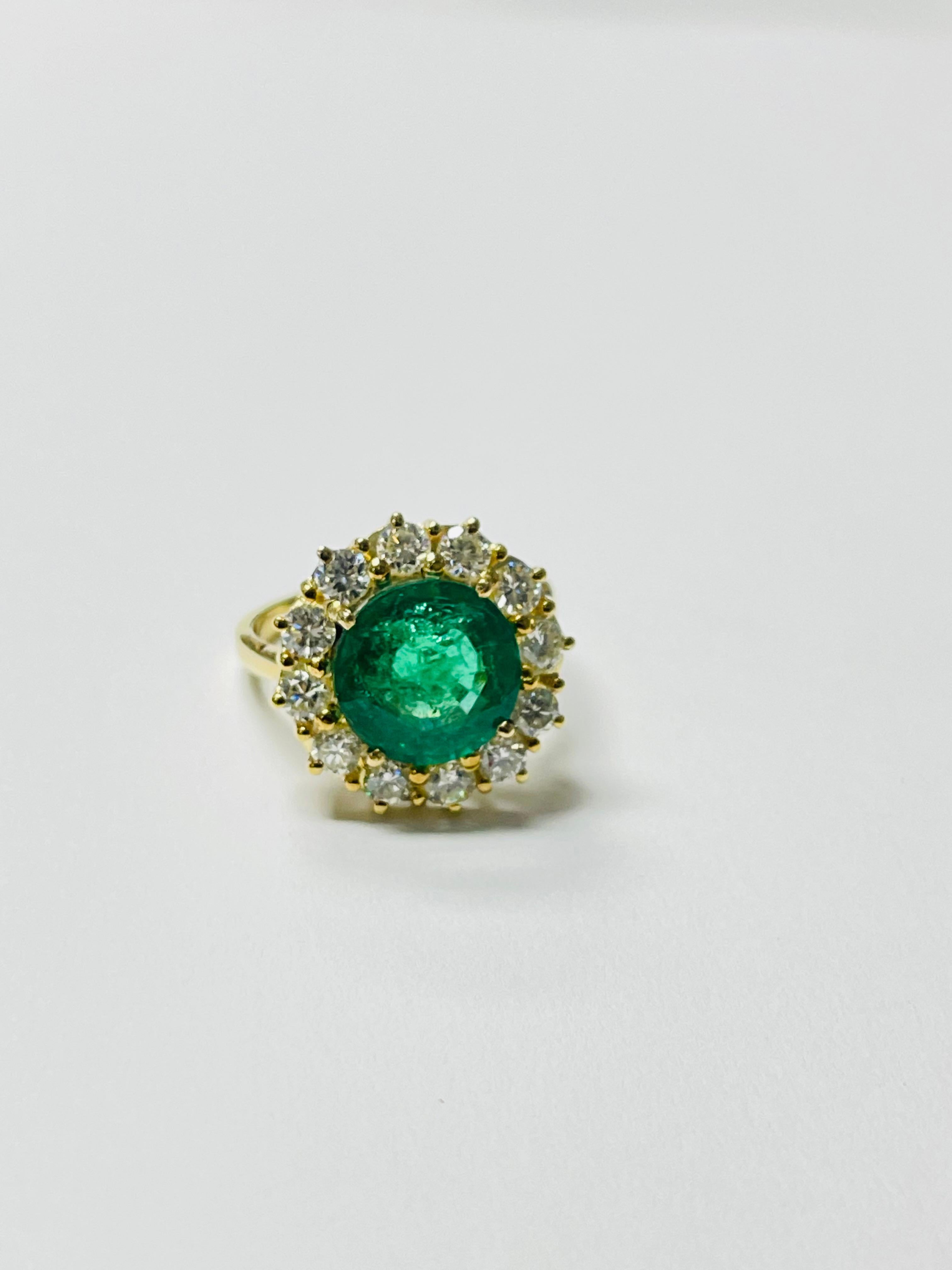 Emerald Round and Diamond Engagement Ring In 18k Yellow Gold. For Sale 1