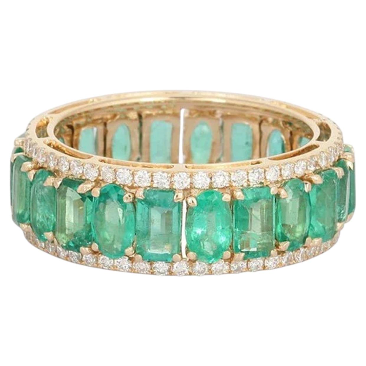For Sale:  4.77ct Diamond & Emerald 14K Yellow Gold Eternity Band Ring