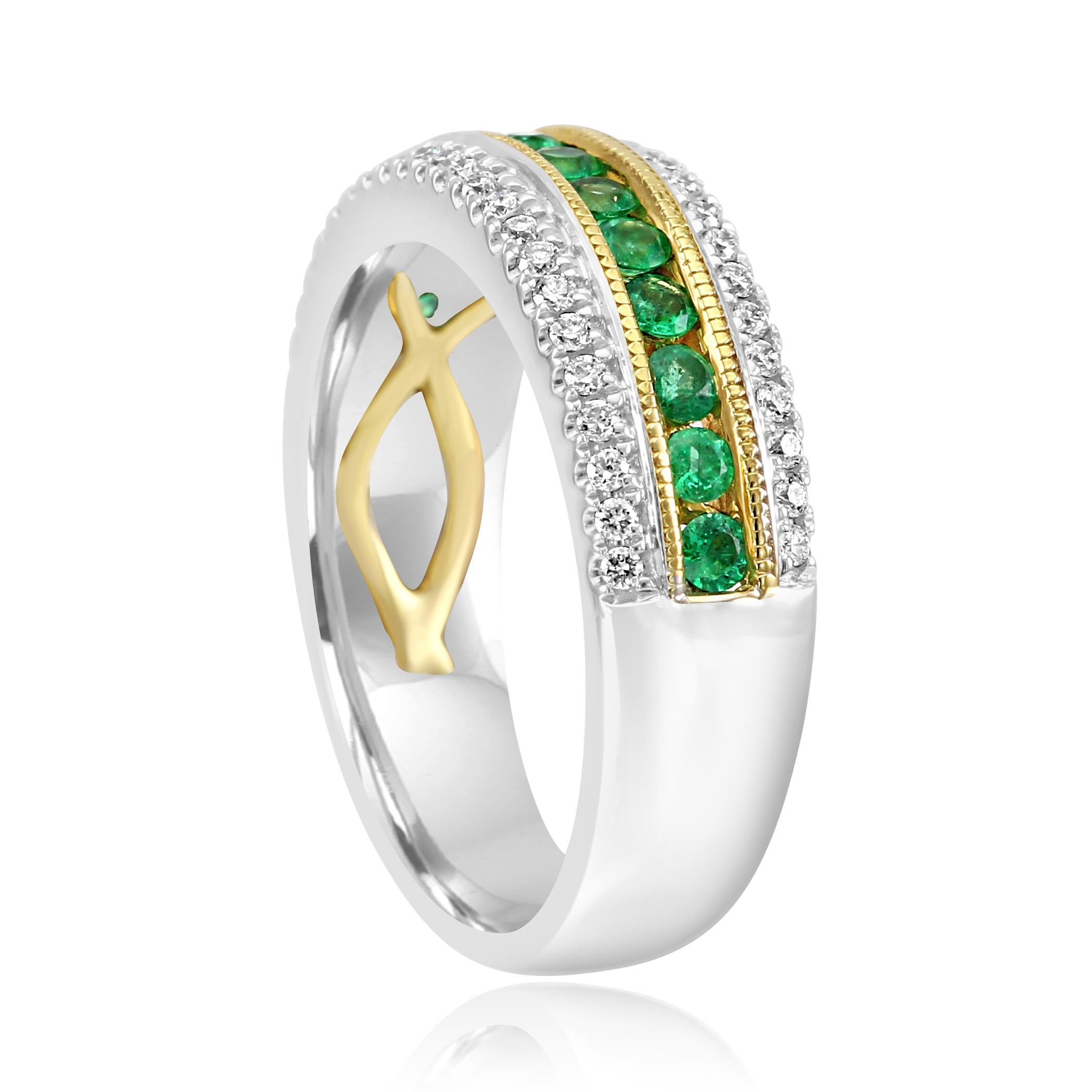 Round Cut Emerald Round Diamond Three-Row Two-Color Gold Fashion Cocktail Band Ring