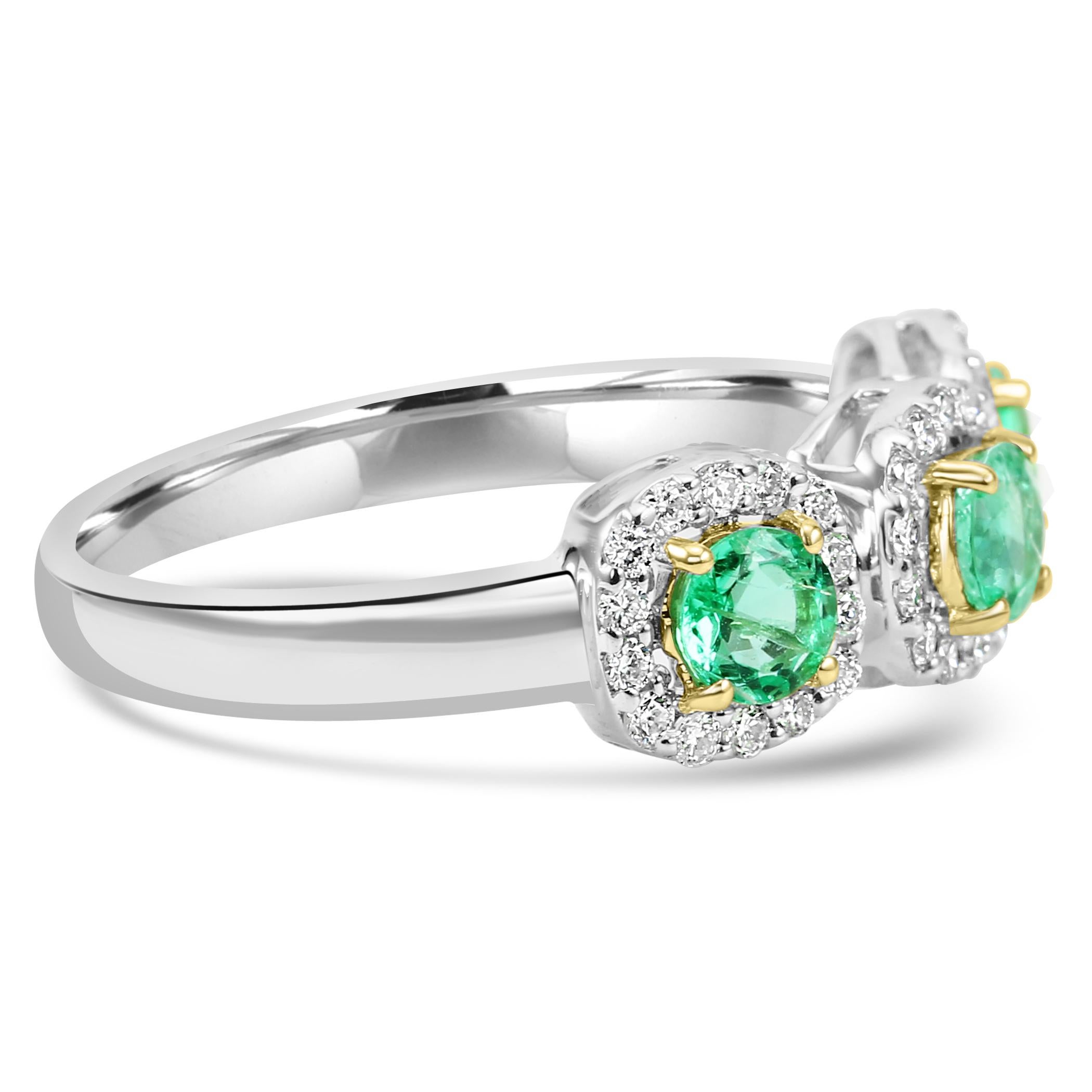 Modern Emerald Round White Diamond Round 18K White Gold 3-Stone Engagement Fashion Ring For Sale
