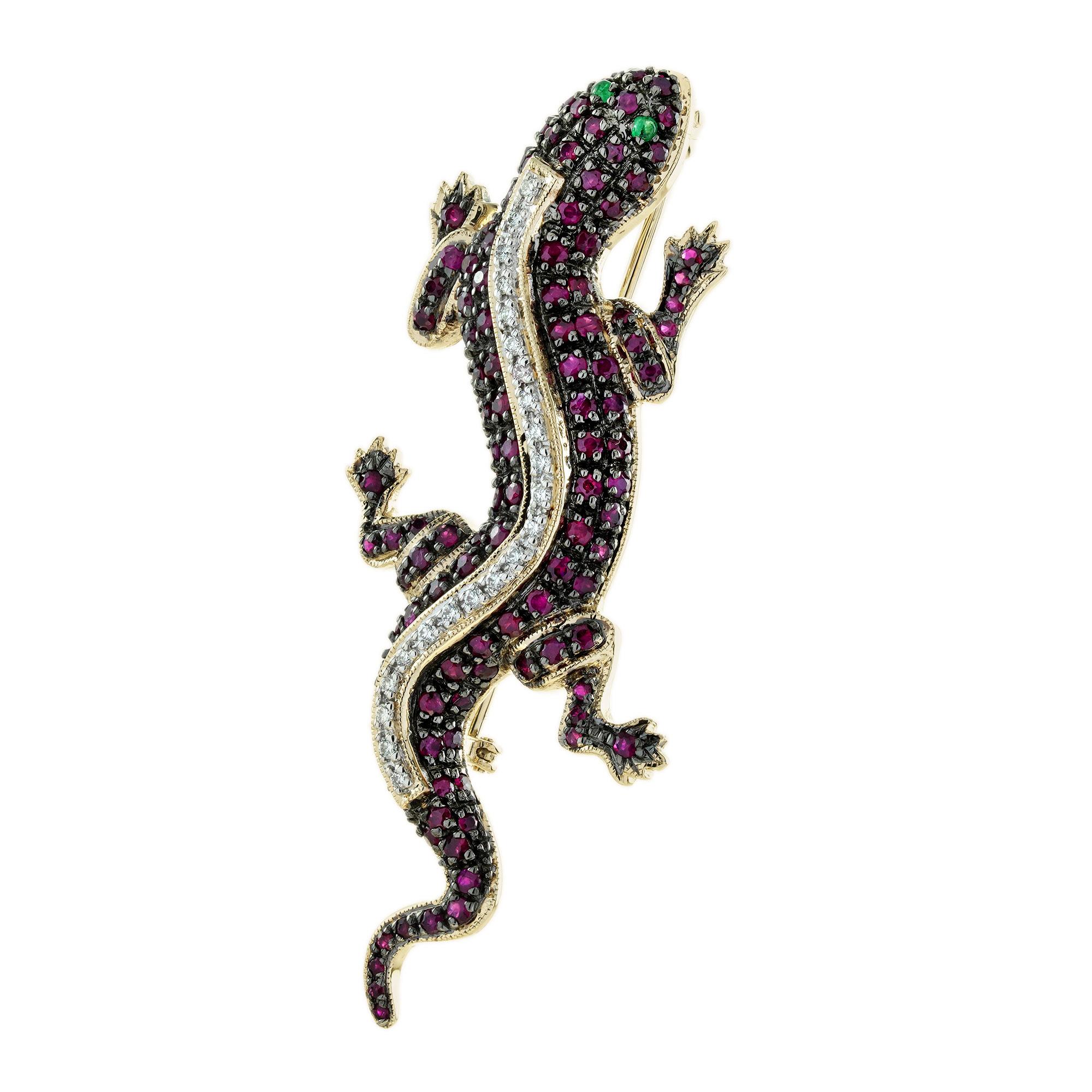 Art déco Broche lézard en or jaune 14 carats, émeraude, rubis et diamant, style antique en vente