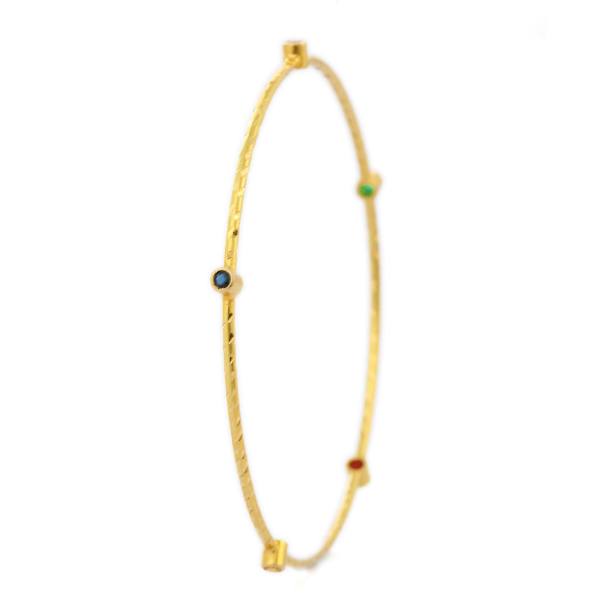 Modern Natural Emerald Ruby and Sapphire Bangle in 18K Solid Yellow Gold For Sale 3