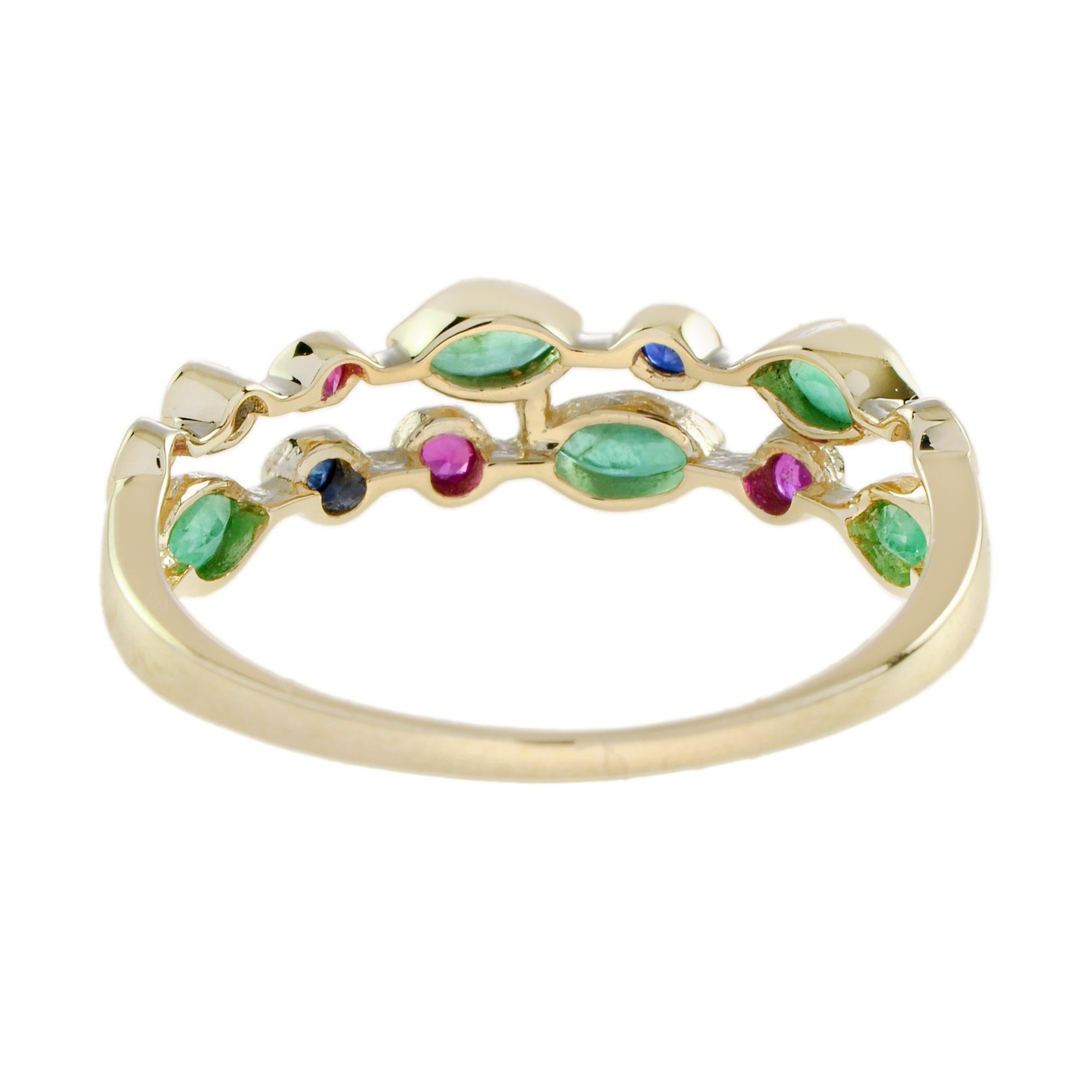 Emerald Ruby and Sapphire Vintage Style Ring in 9K Yellow Gold In New Condition For Sale In Bangkok, TH