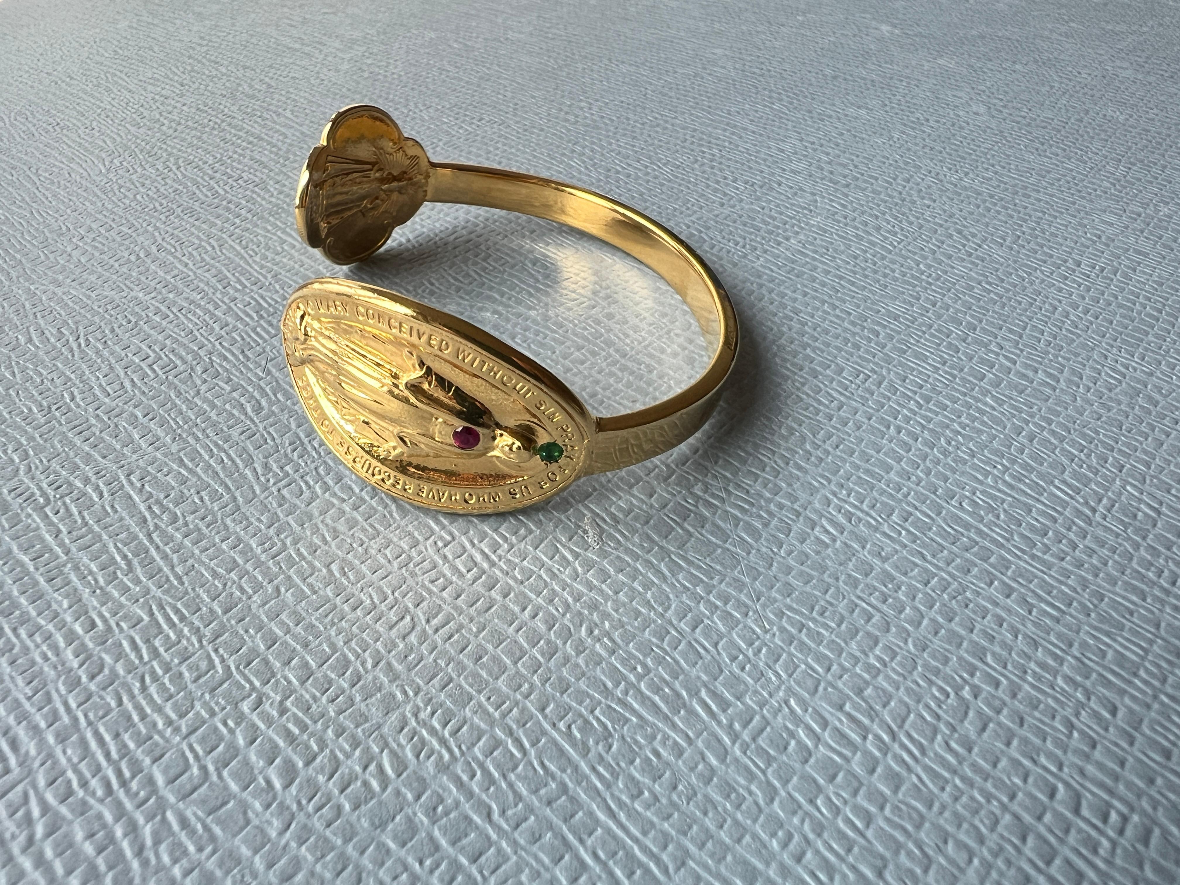 Rubí esmeralda  Pulsera brazalete Virgen María baño de oro J DAUPHIN Corte brillante en venta