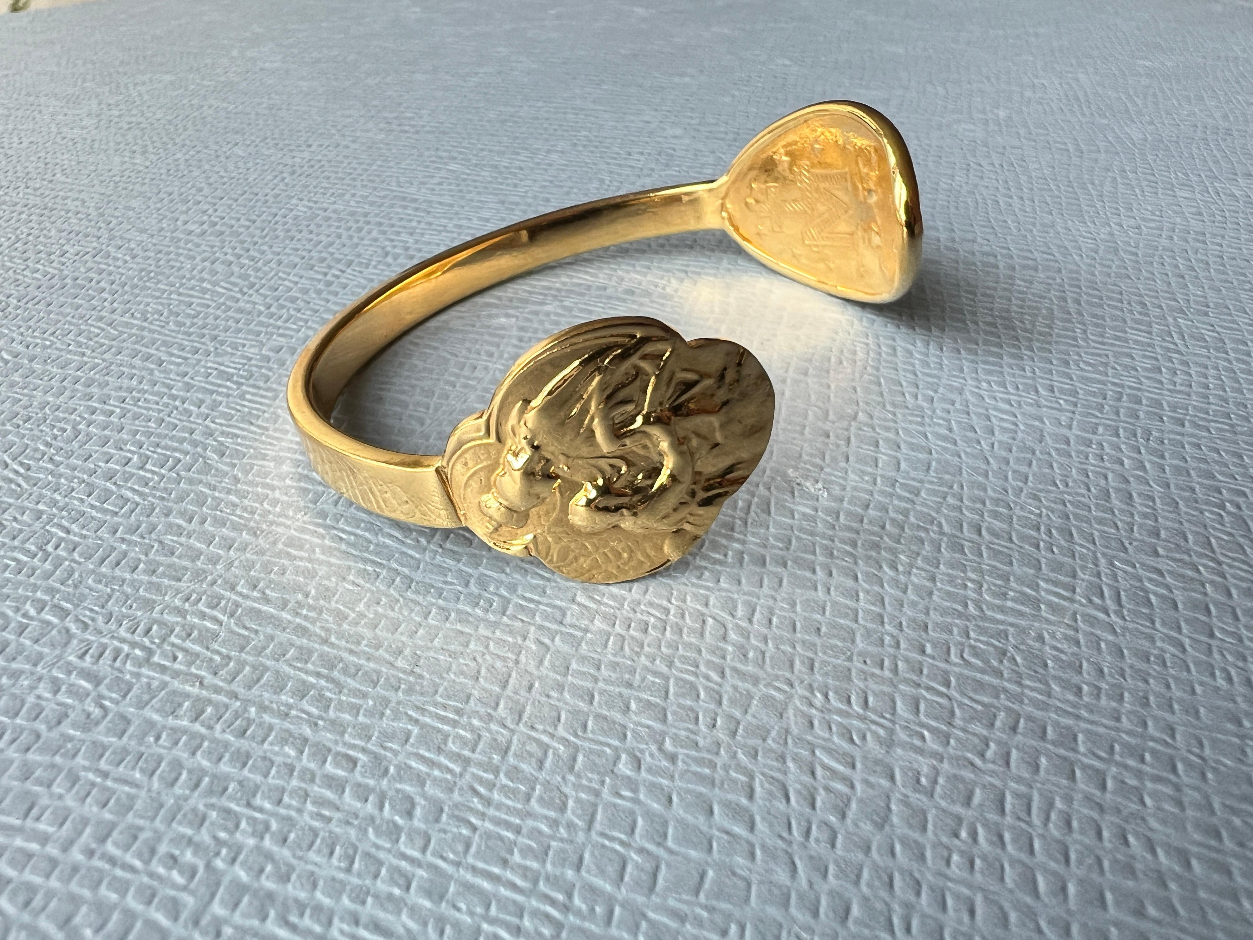 De las mujeres Rubí esmeralda  Pulsera brazalete Virgen María baño de oro J DAUPHIN en venta