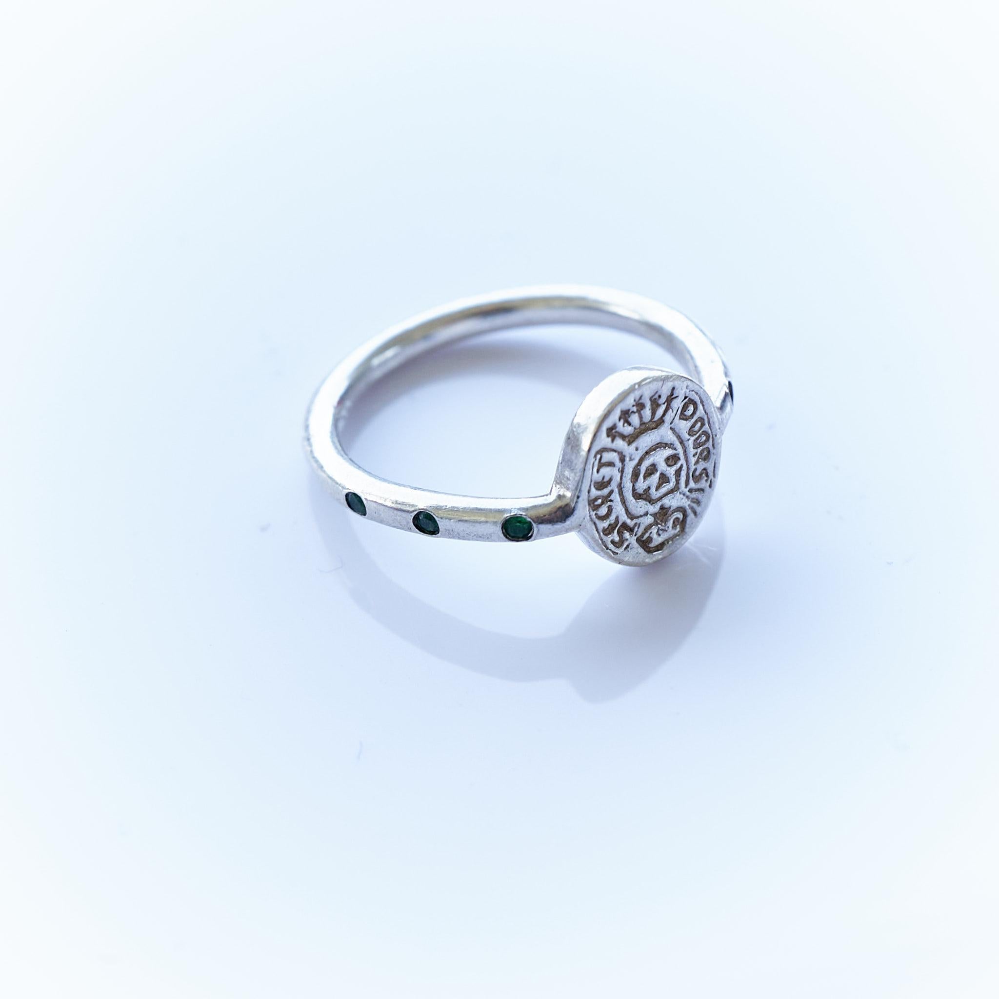 Emerald Ruby Crest Signet Skull Ring Memento Mori Style Silver For Sale 3