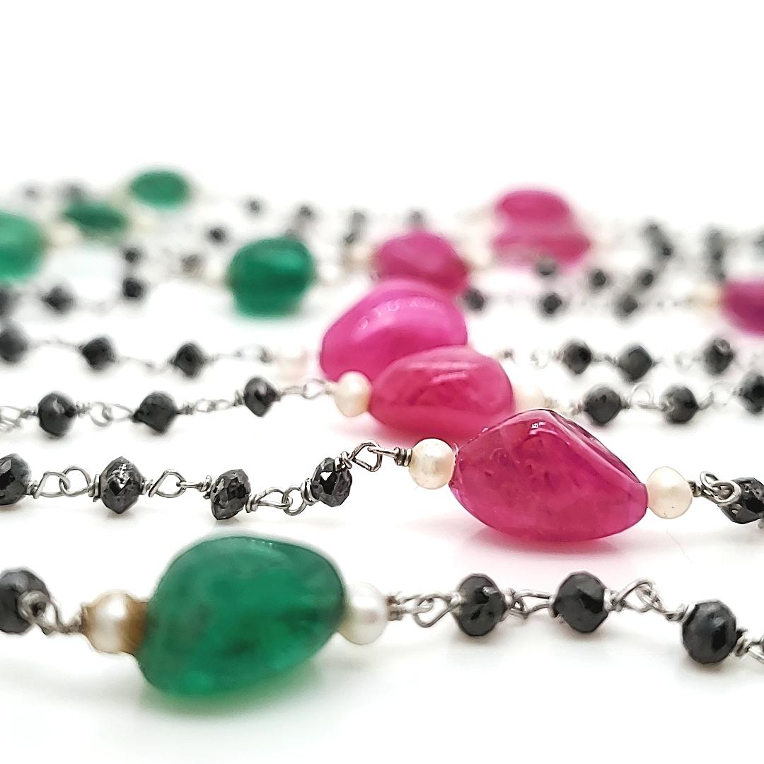 Contemporain Collier de perles Cts 55,84 et diamants noirs Cts 12,58 en vente