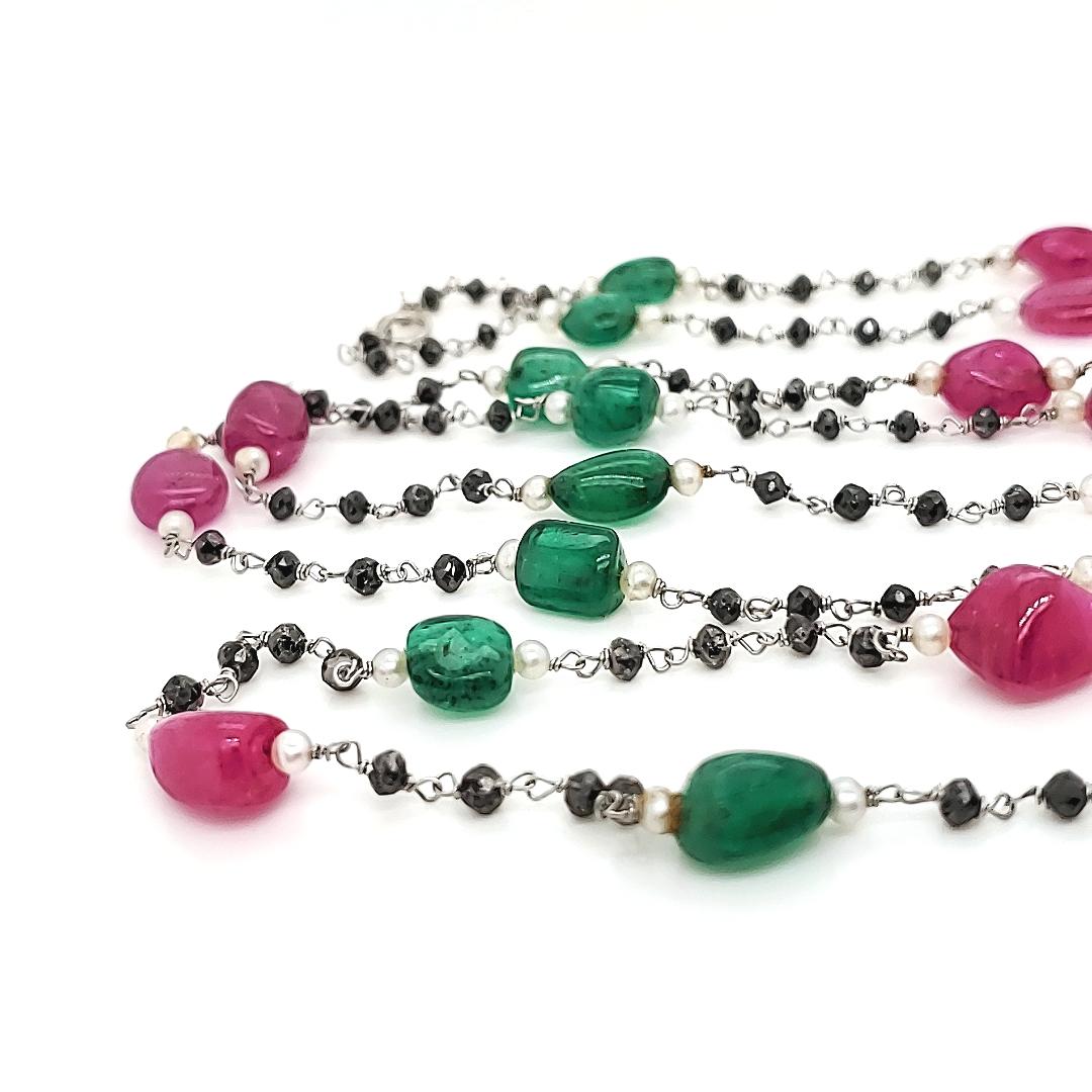 Perle Collier de perles Cts 55,84 et diamants noirs Cts 12,58 en vente